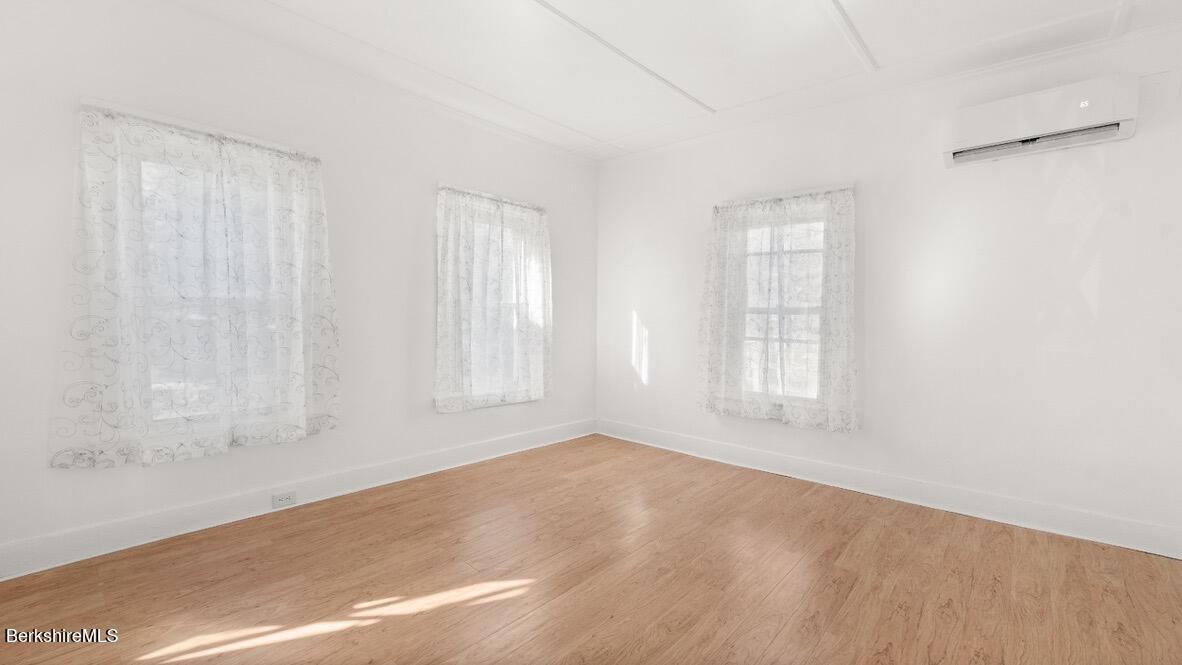 541 E Main St, North Adams, Massachusetts image 3