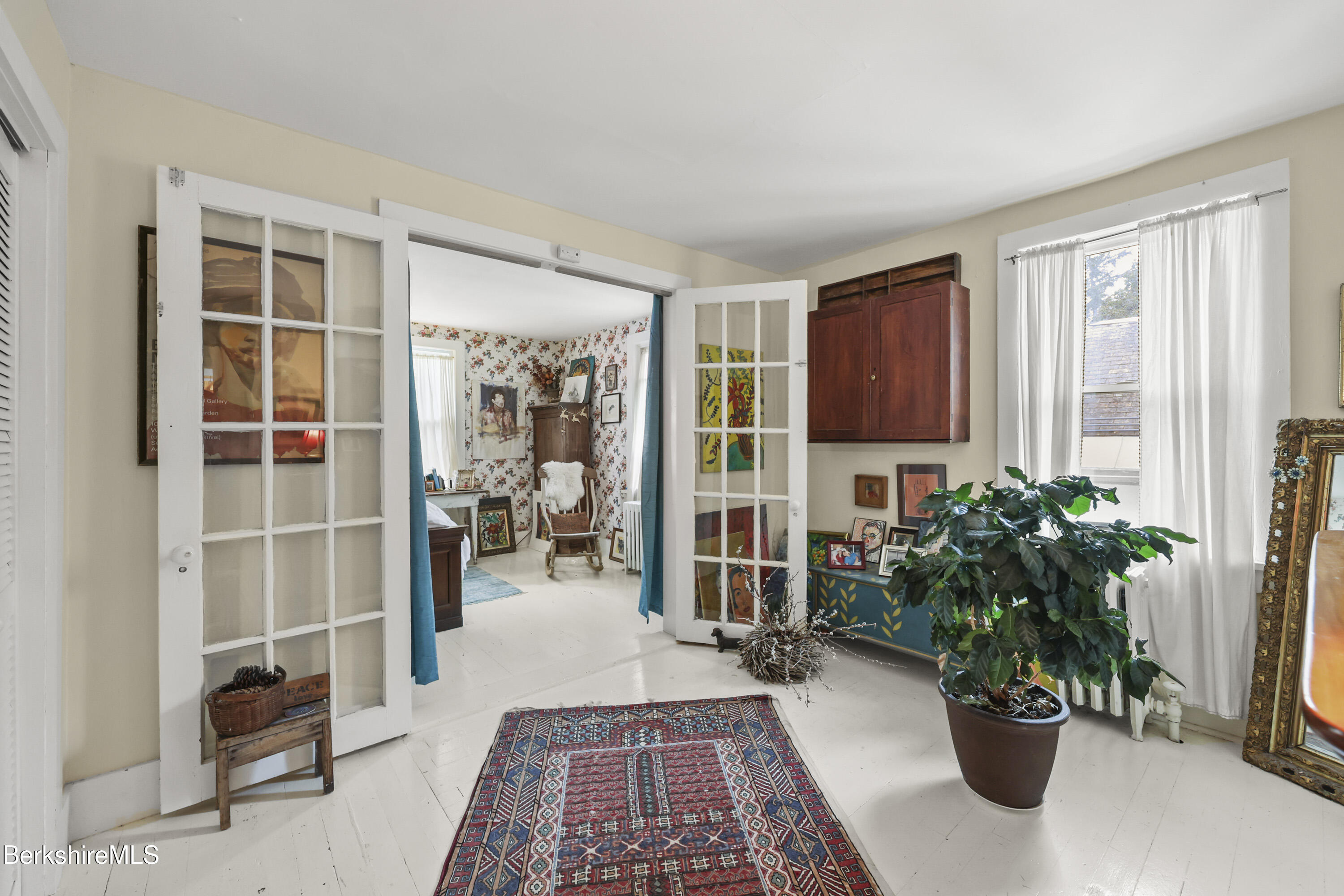 Lenox, Massachusetts 01240, United States, 4 Bedrooms Bedrooms, ,2 BathroomsBathrooms,Residential,Active,228994