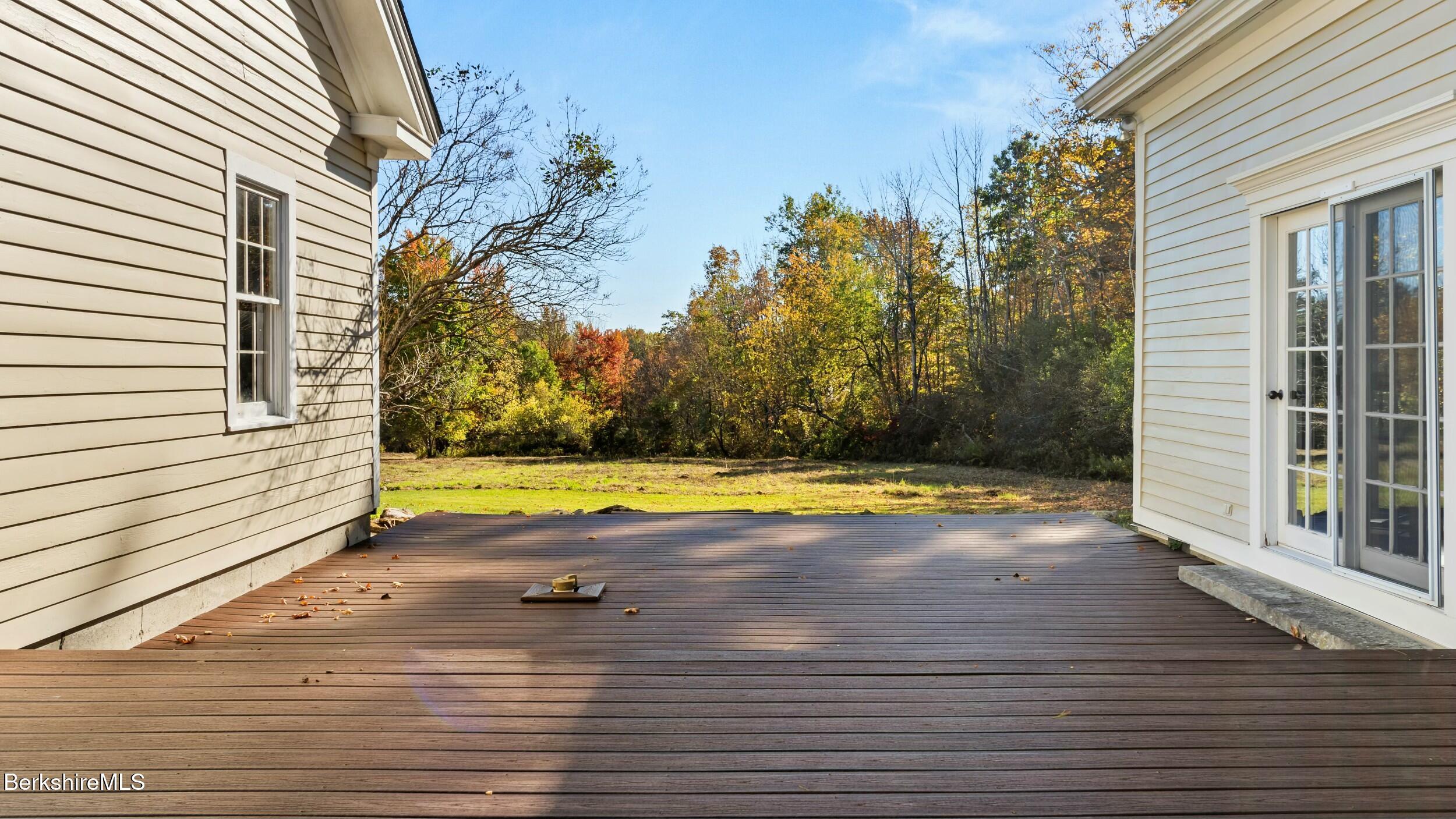 191 Sandisfield Rd, Sandisfield, Massachusetts image 35