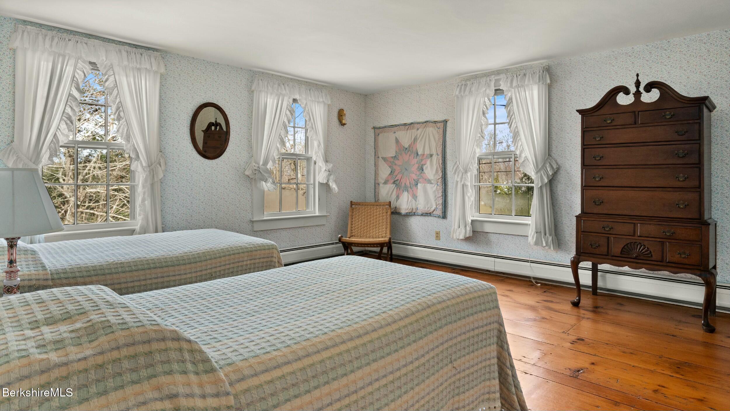 191 Sandisfield Rd, Sandisfield, Massachusetts image 27