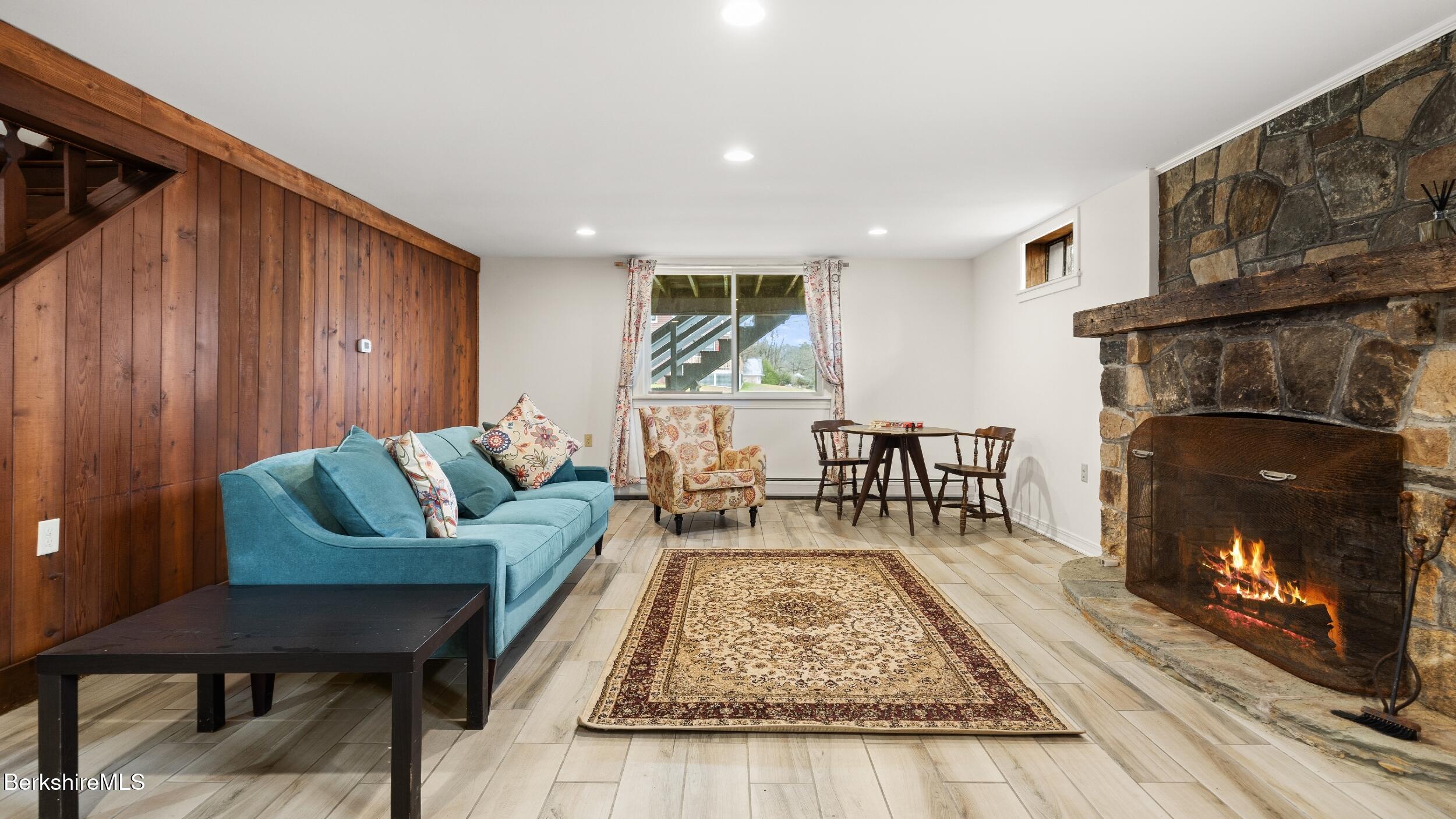 11 Prospect St, Great Barrington, Massachusetts image 31