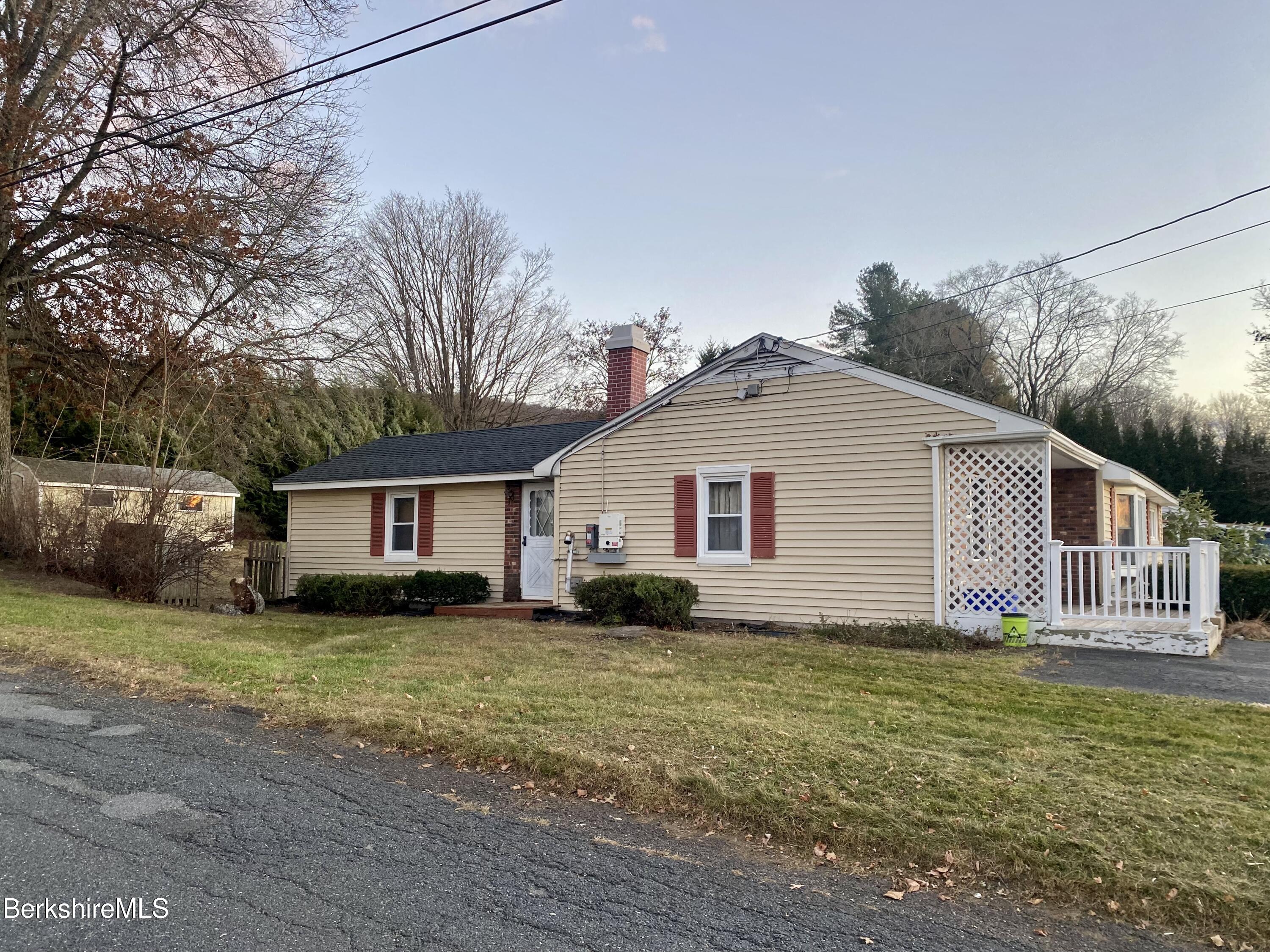 44 Eleanor Rd, Dalton, Massachusetts image 4