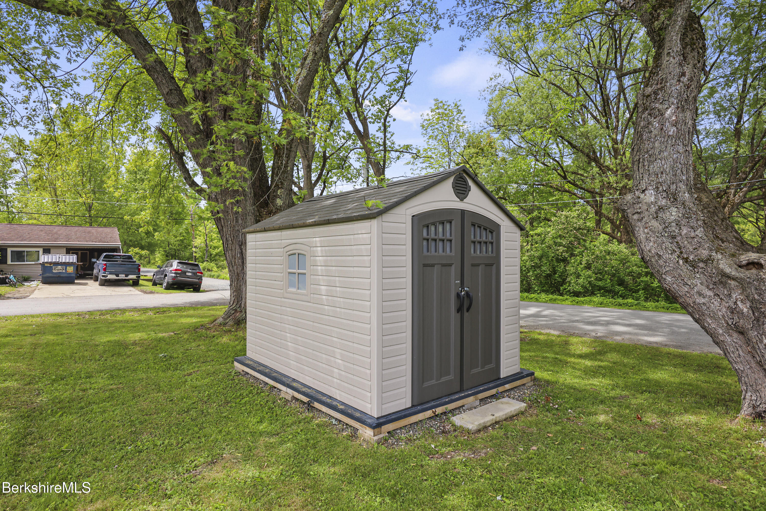 19 Bridge St, Lanesborough, Massachusetts image 31