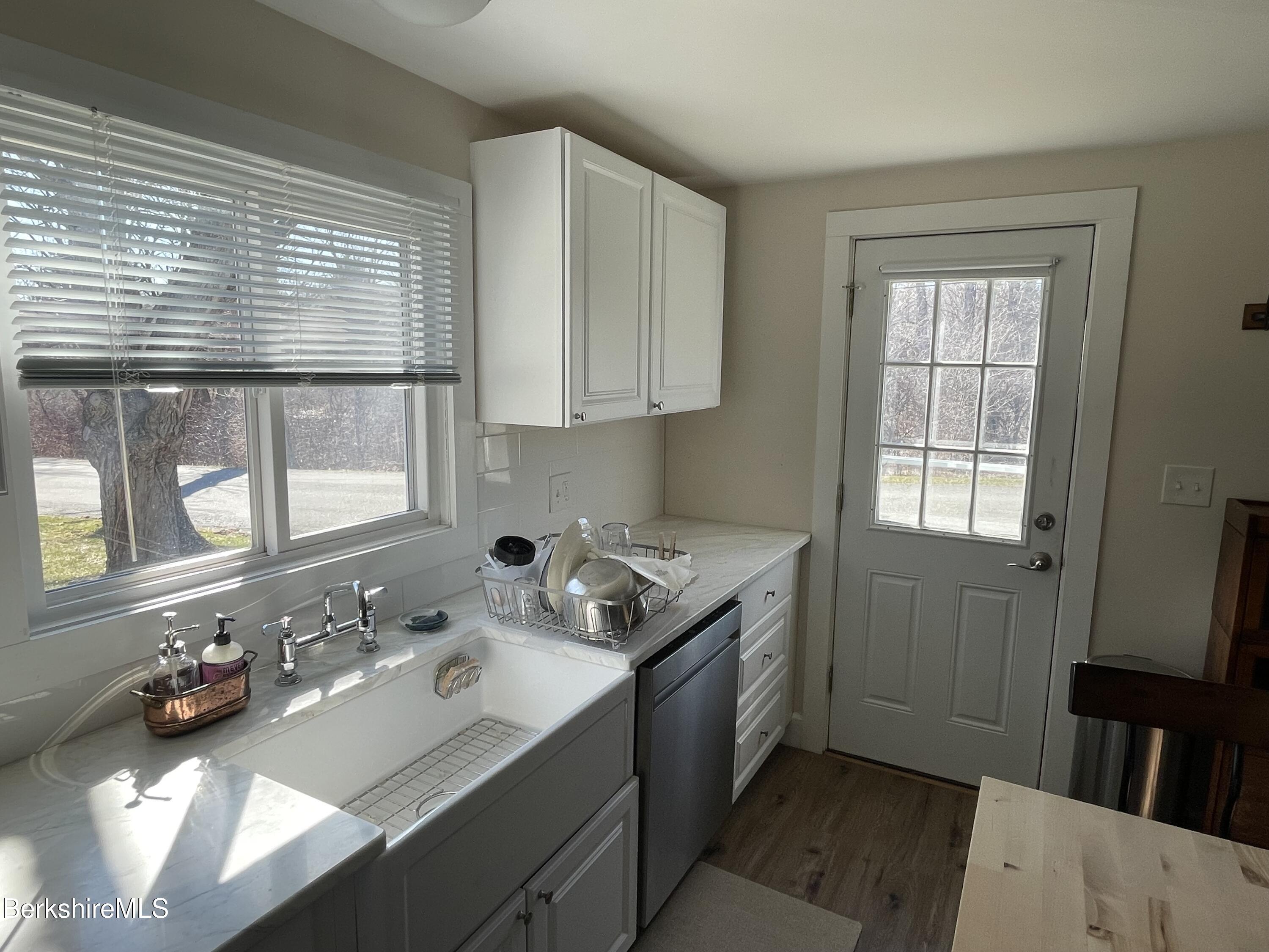 19 Bridge St, Lanesborough, Massachusetts image 21