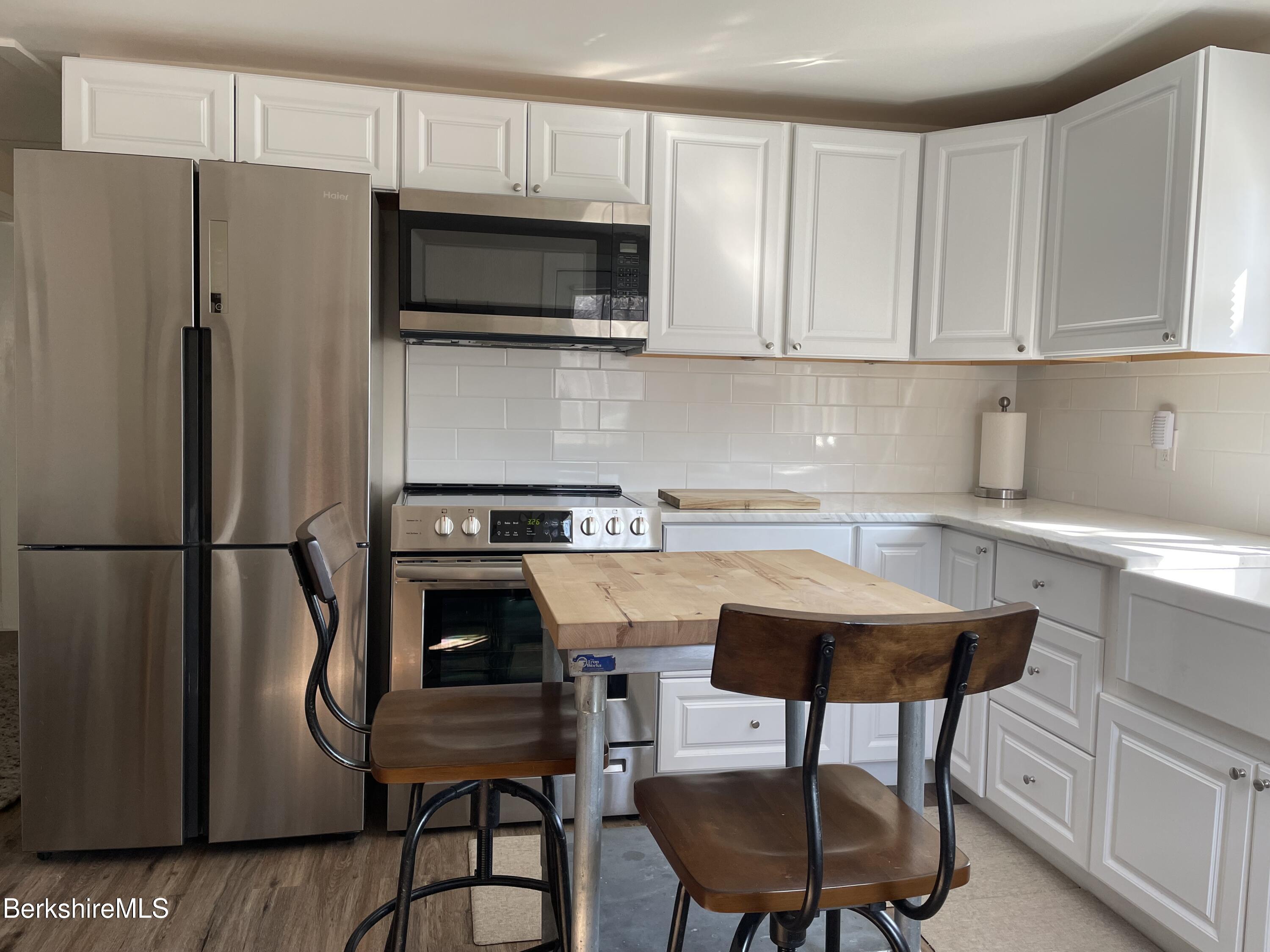 19 Bridge St, Lanesborough, Massachusetts image 20