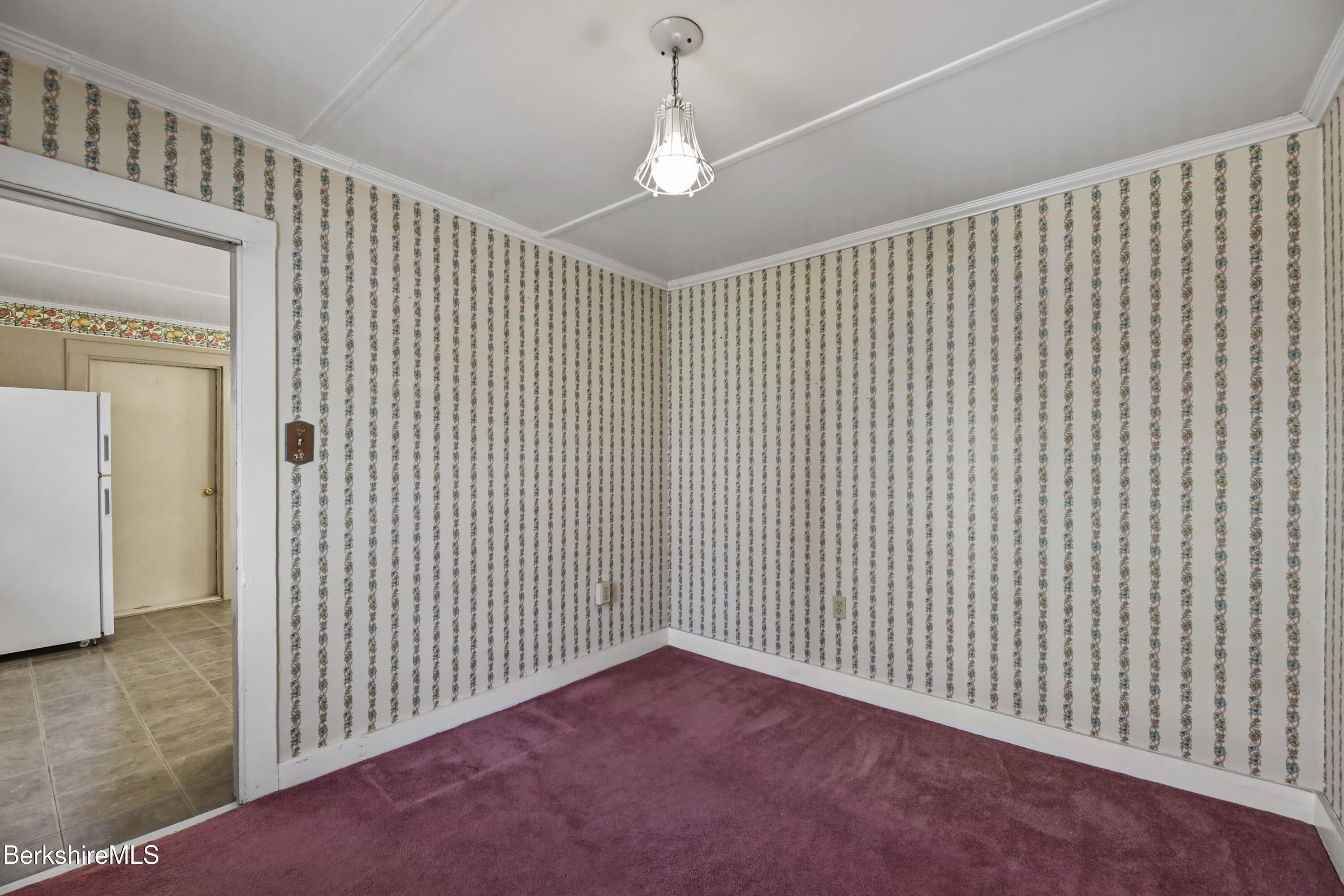 33 Linden St, Williamstown, Massachusetts image 16