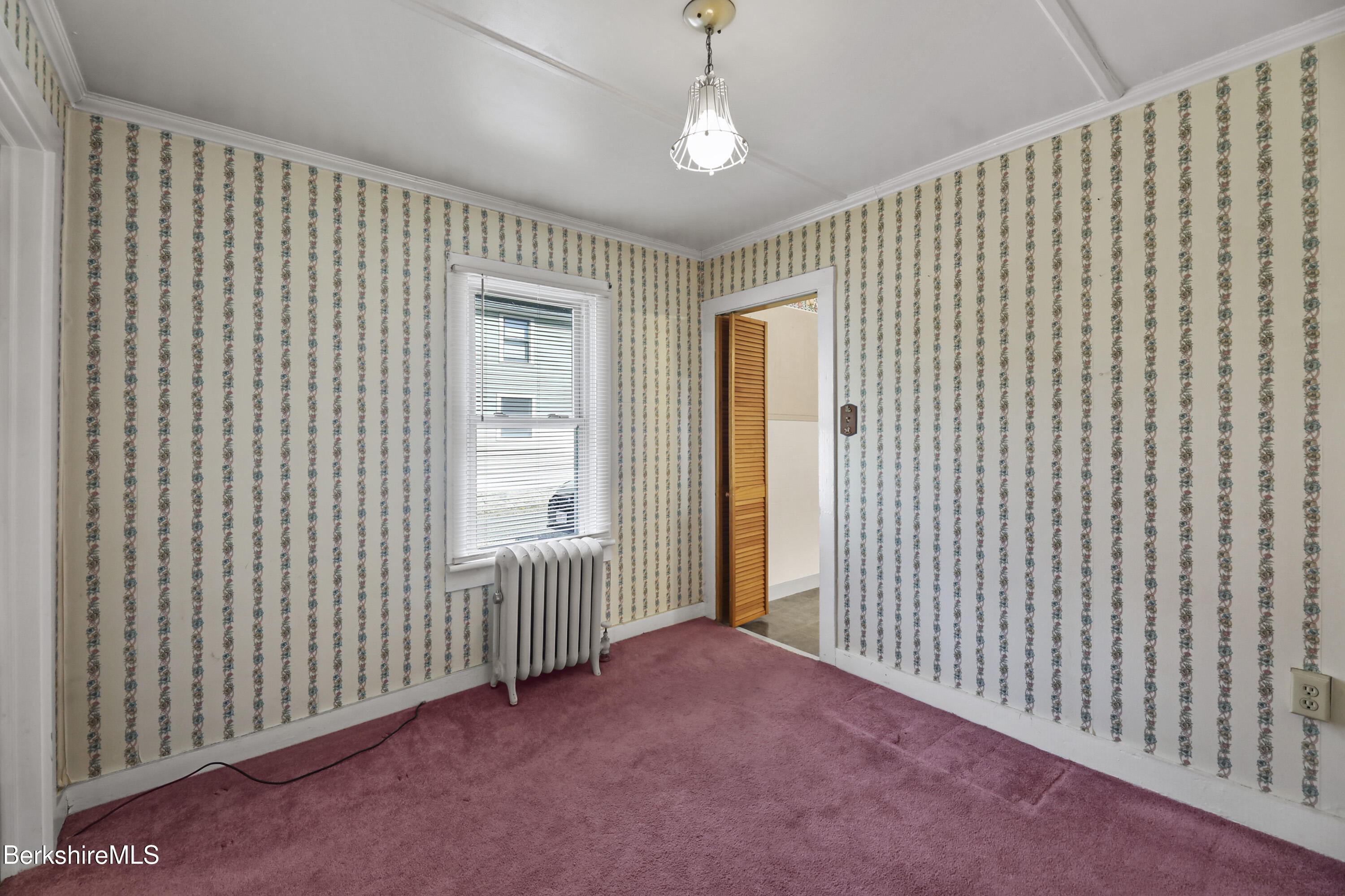 33 Linden St, Williamstown, Massachusetts image 17