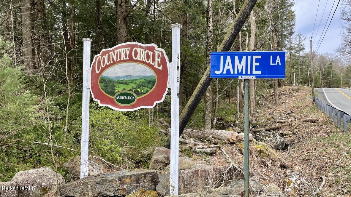 Jamie Ln, Sandisfield, Massachusetts image 3
