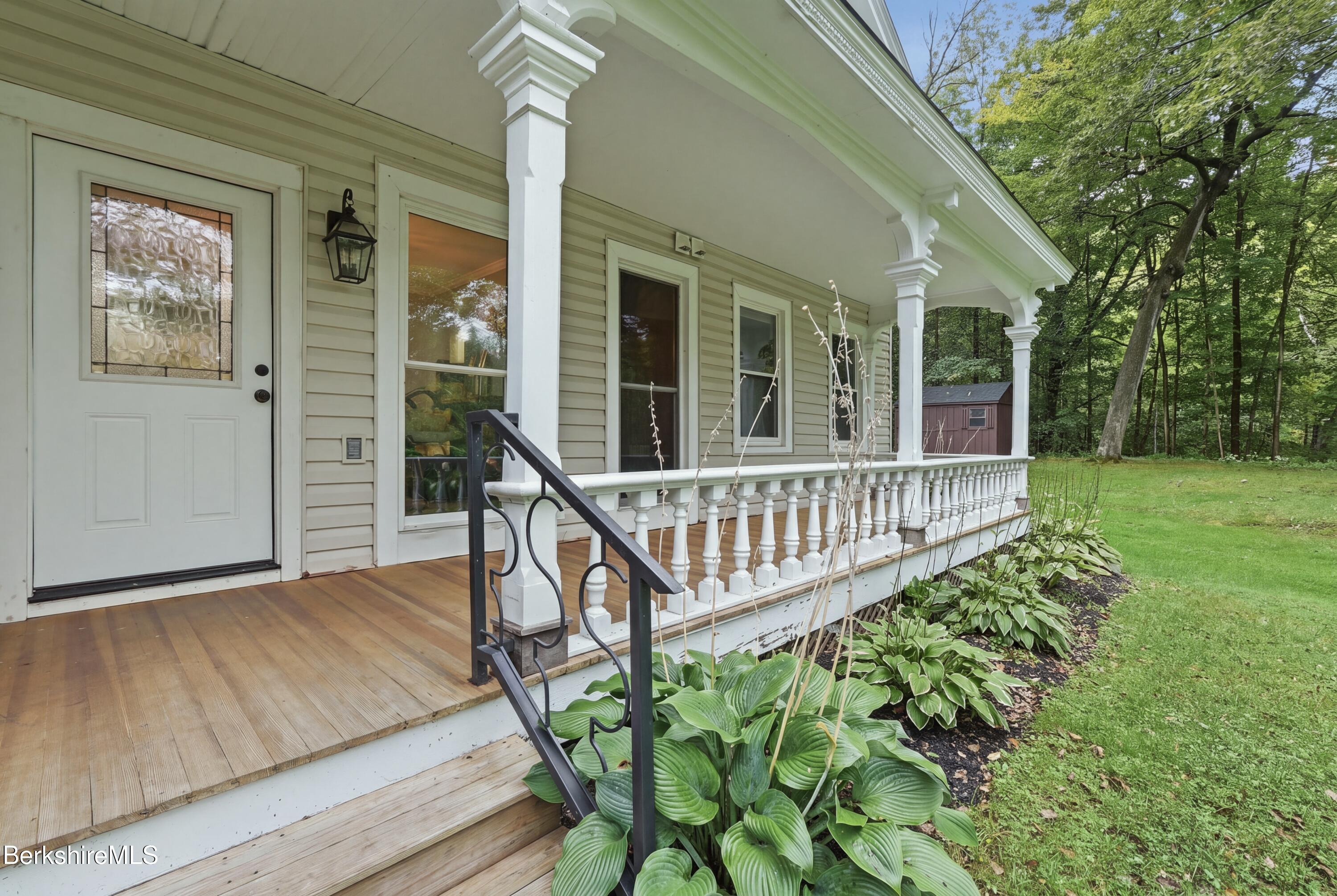 45 Forest St