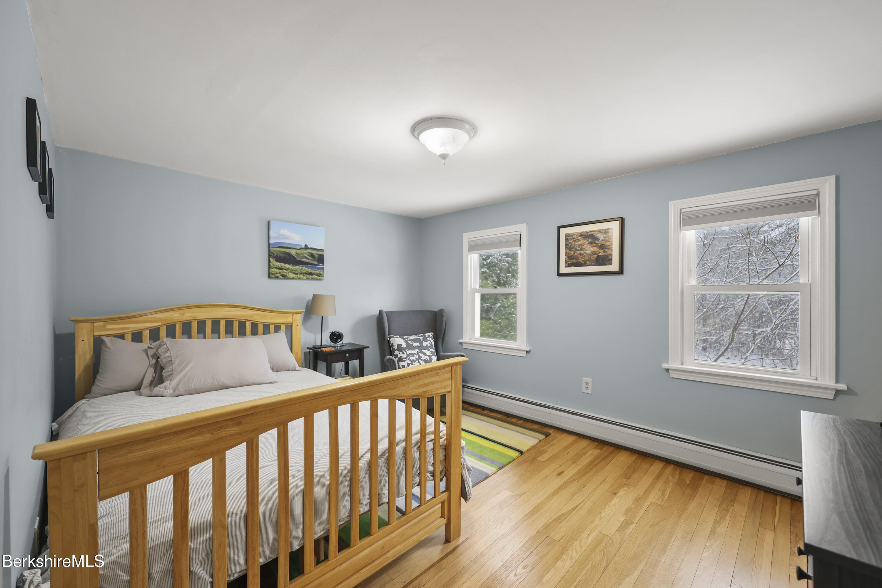 Lenox, Massachusetts 01240, United States, 3 Bedrooms Bedrooms, ,2 BathroomsBathrooms,Residential,Active,242691