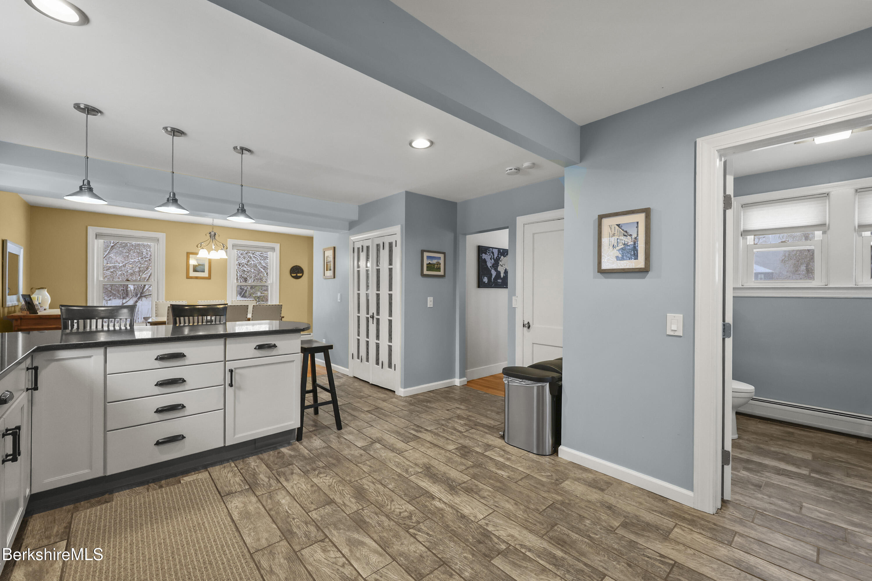 Lenox, Massachusetts 01240, United States, 3 Bedrooms Bedrooms, ,2 BathroomsBathrooms,Residential,Active,242691