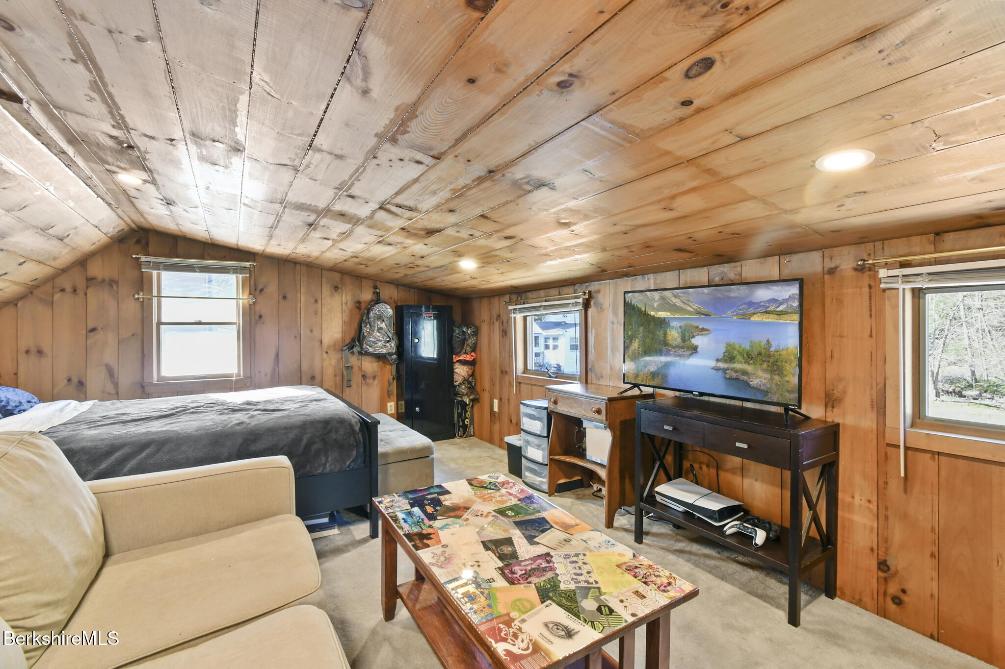 27 Shore Rd, Becket, Massachusetts image 28