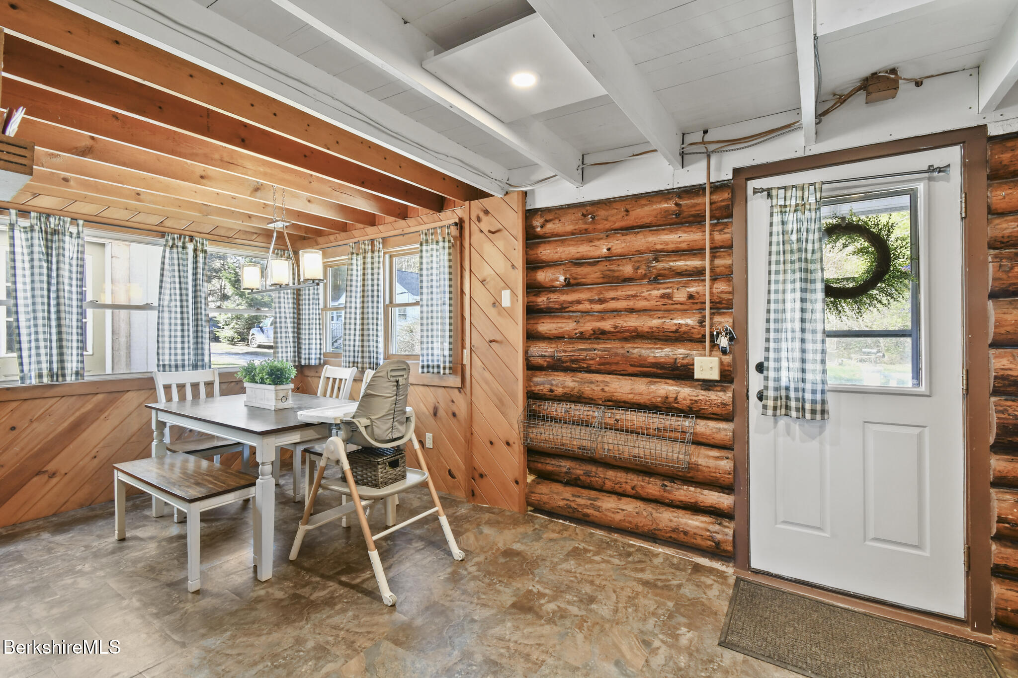 27 Shore Rd, Becket, Massachusetts image 15