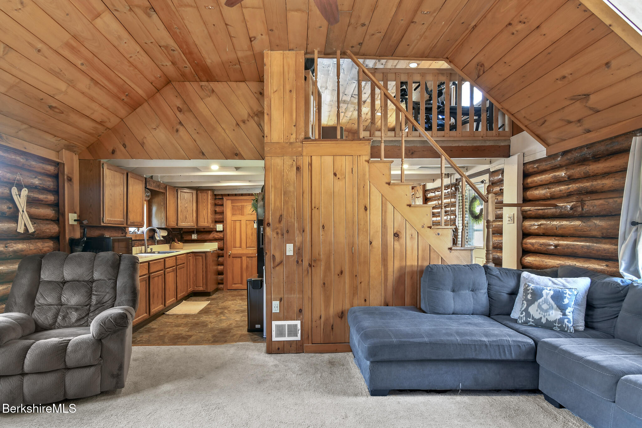 27 Shore Rd, Becket, Massachusetts image 17