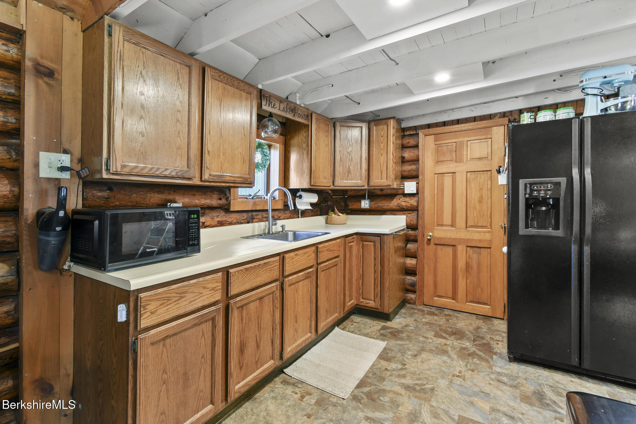 27 Shore Rd, Becket, Massachusetts image 14