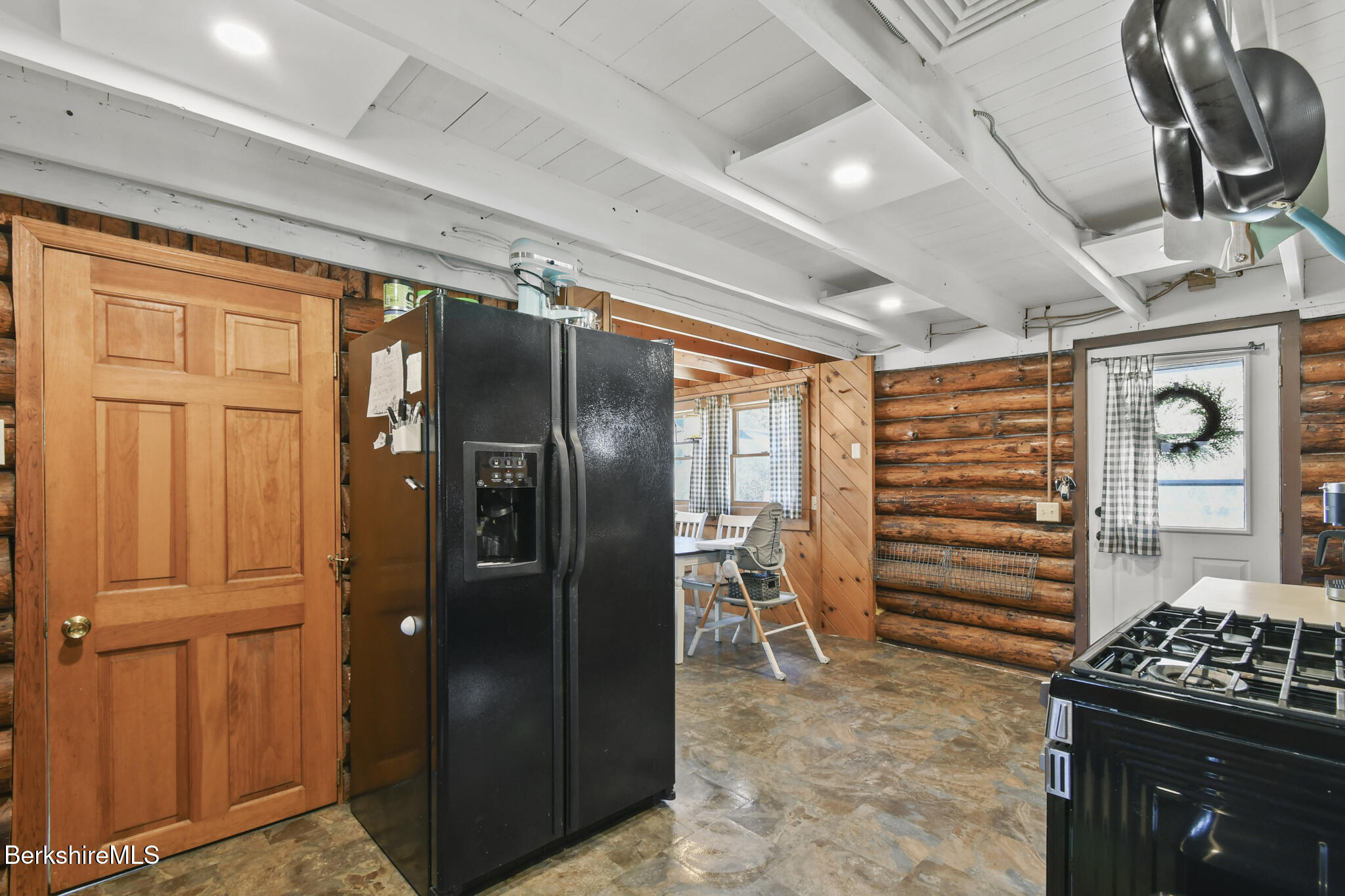 27 Shore Rd, Becket, Massachusetts image 13