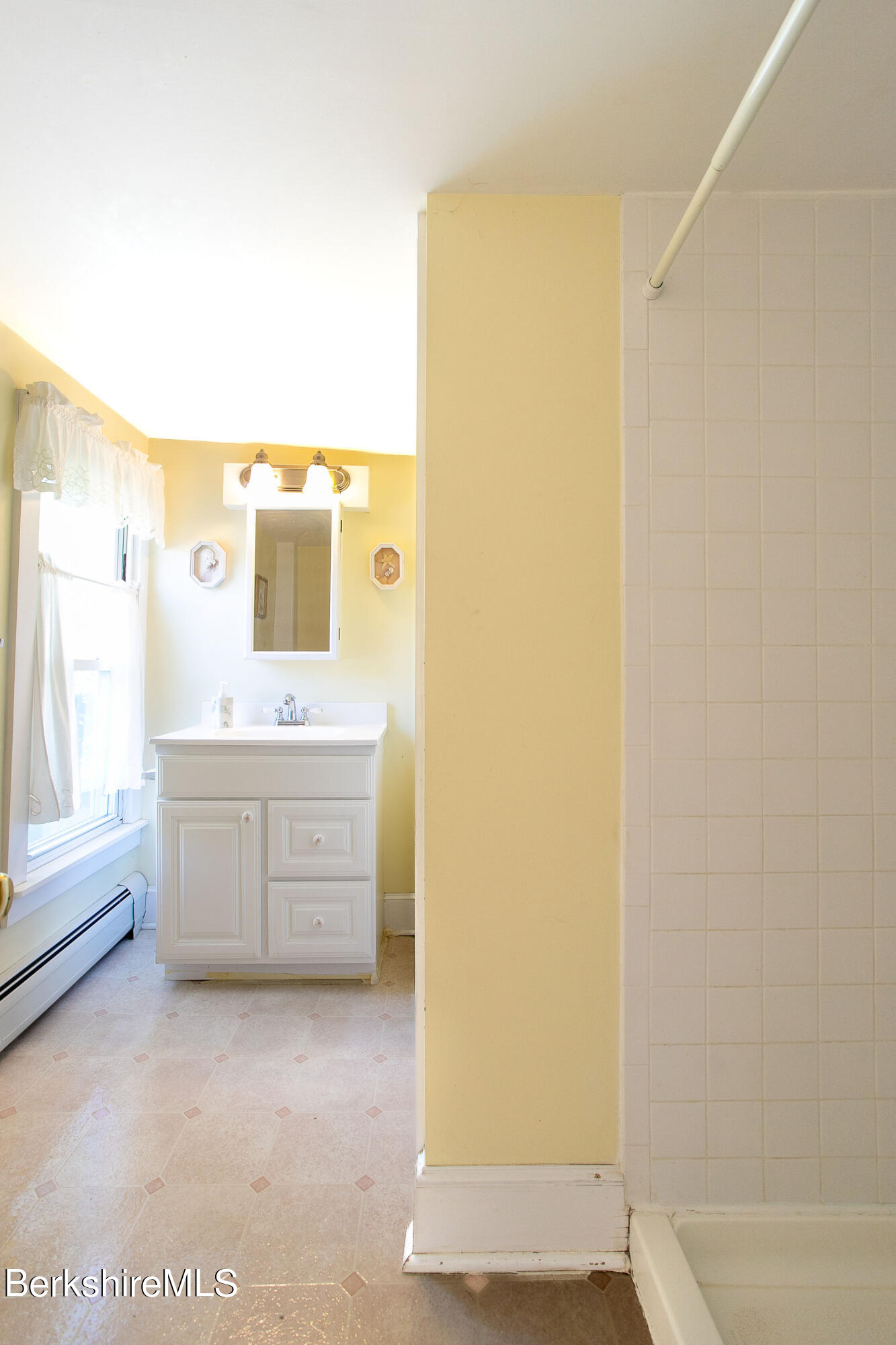 367 N Plain Rd, Great Barrington, Massachusetts image 20