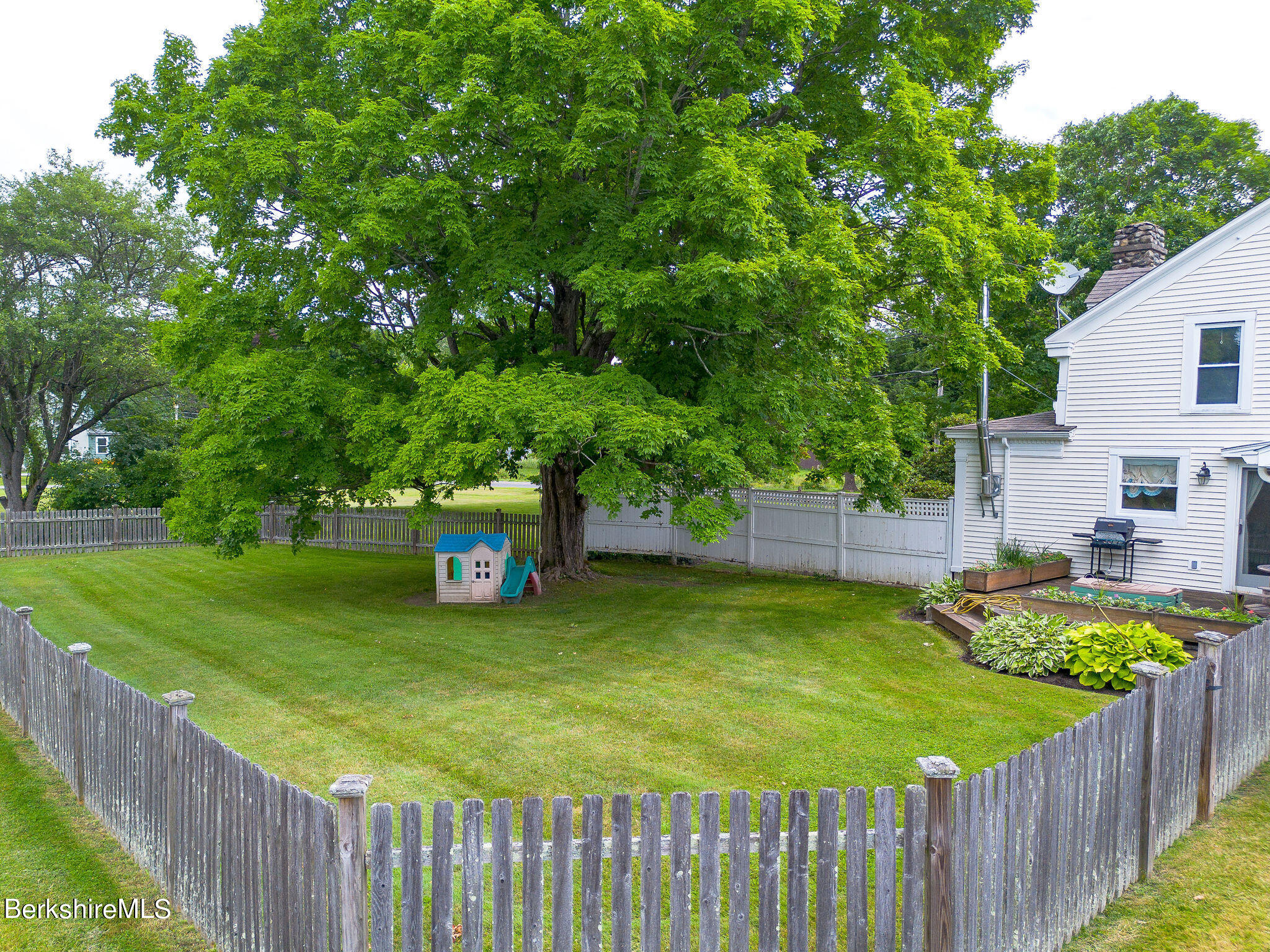 367 N Plain Rd, Great Barrington, Massachusetts image 28