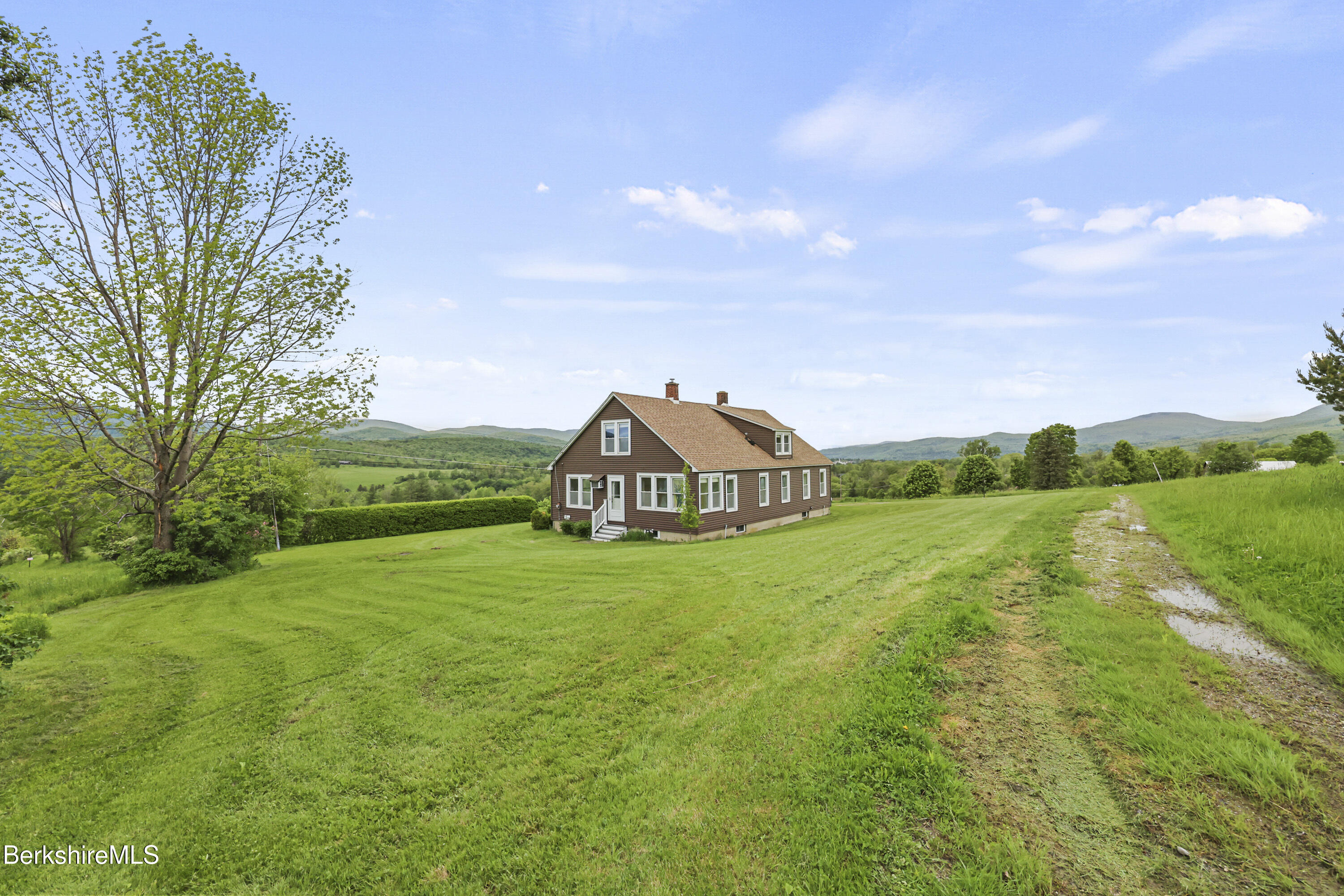 860 Stratton Rd, Williamstown, Massachusetts image 7