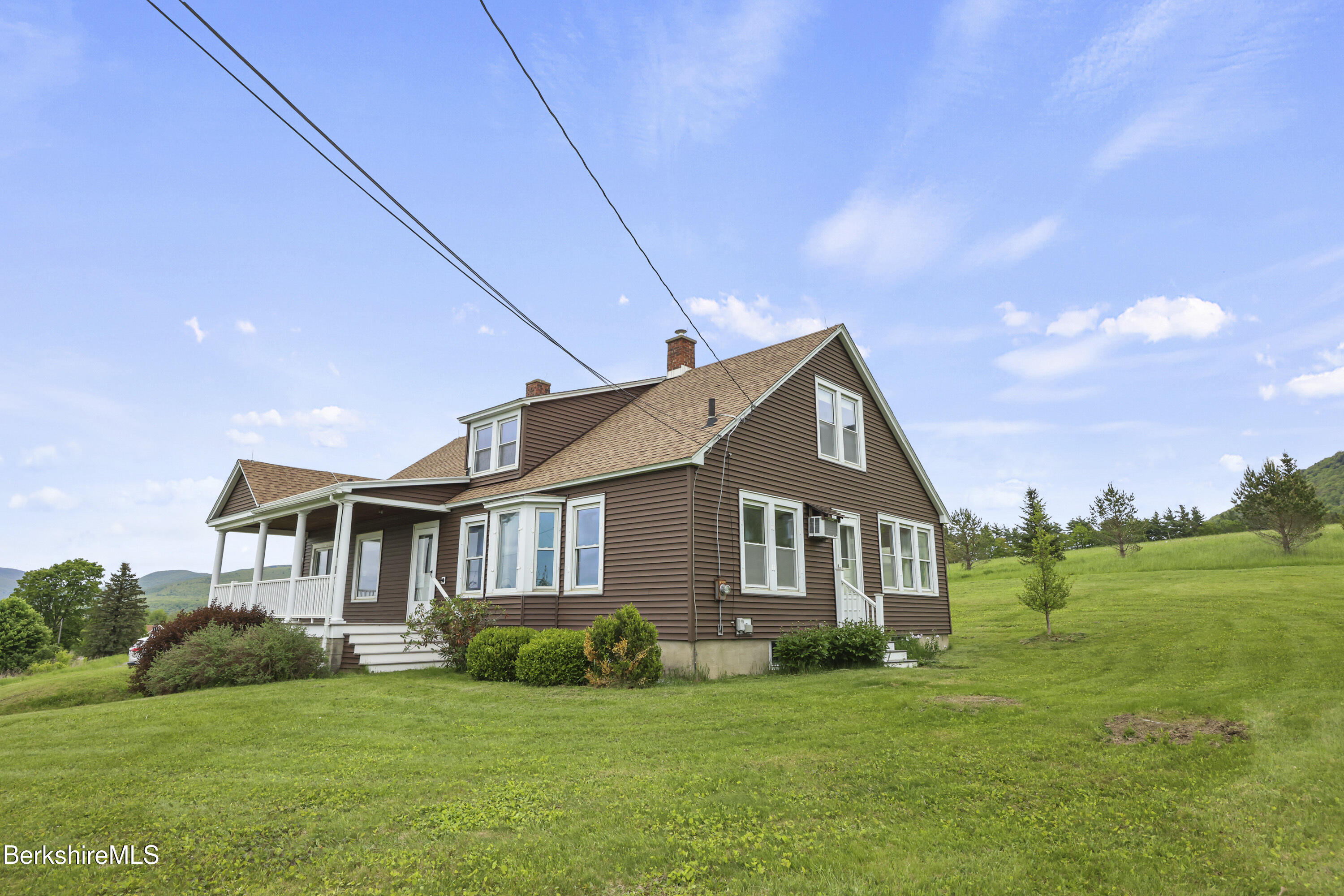 860 Stratton Rd, Williamstown, Massachusetts image 9