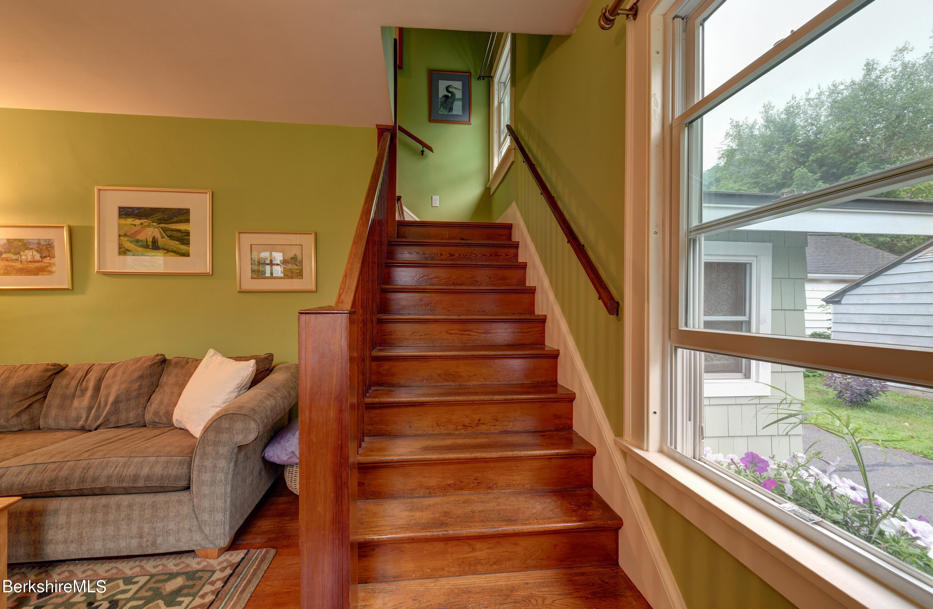 242 State Rd, Great Barrington, Massachusetts image 9