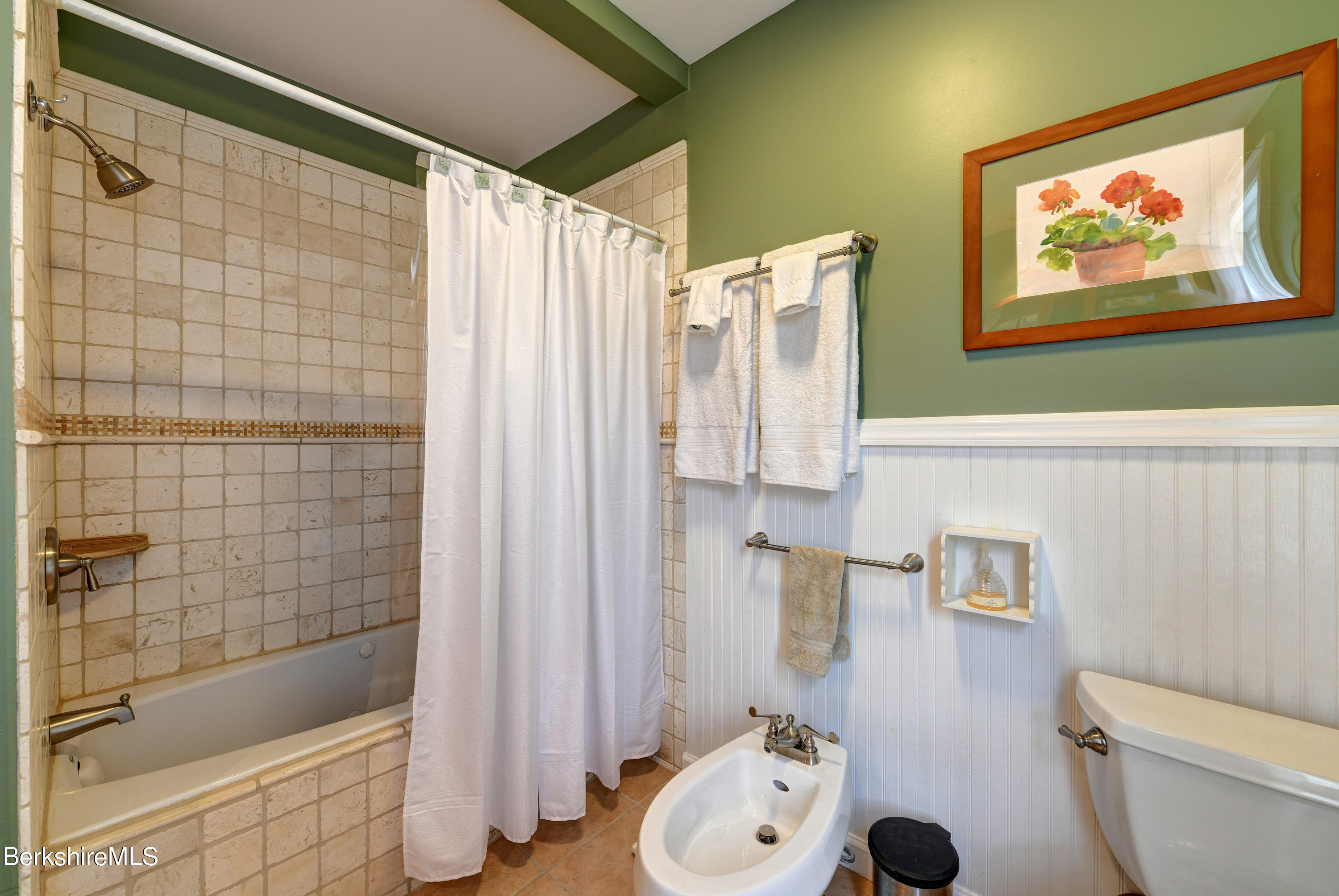 242 State Rd, Great Barrington, Massachusetts image 26