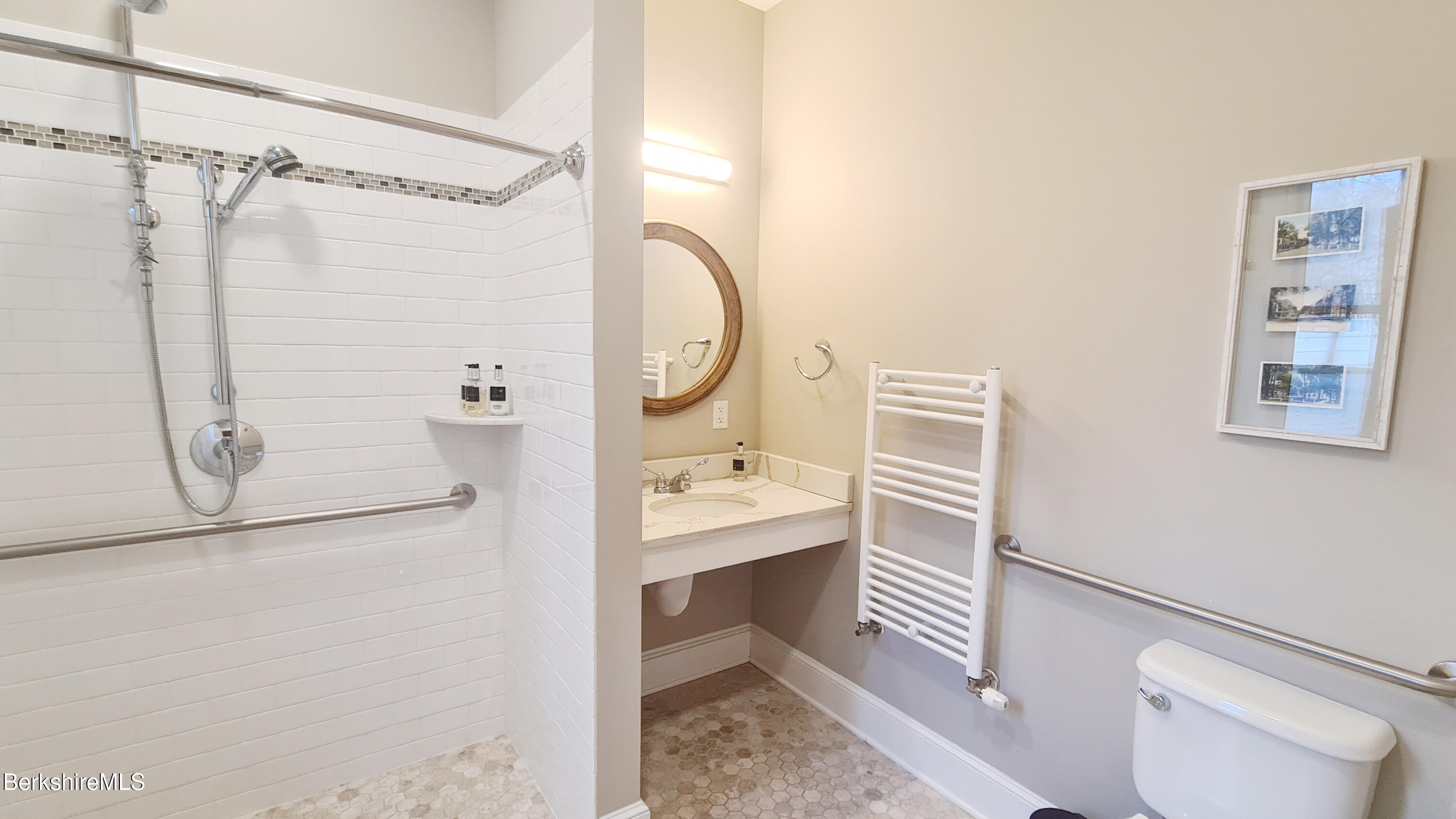 615 Laurel St, Lee, Massachusetts image 22