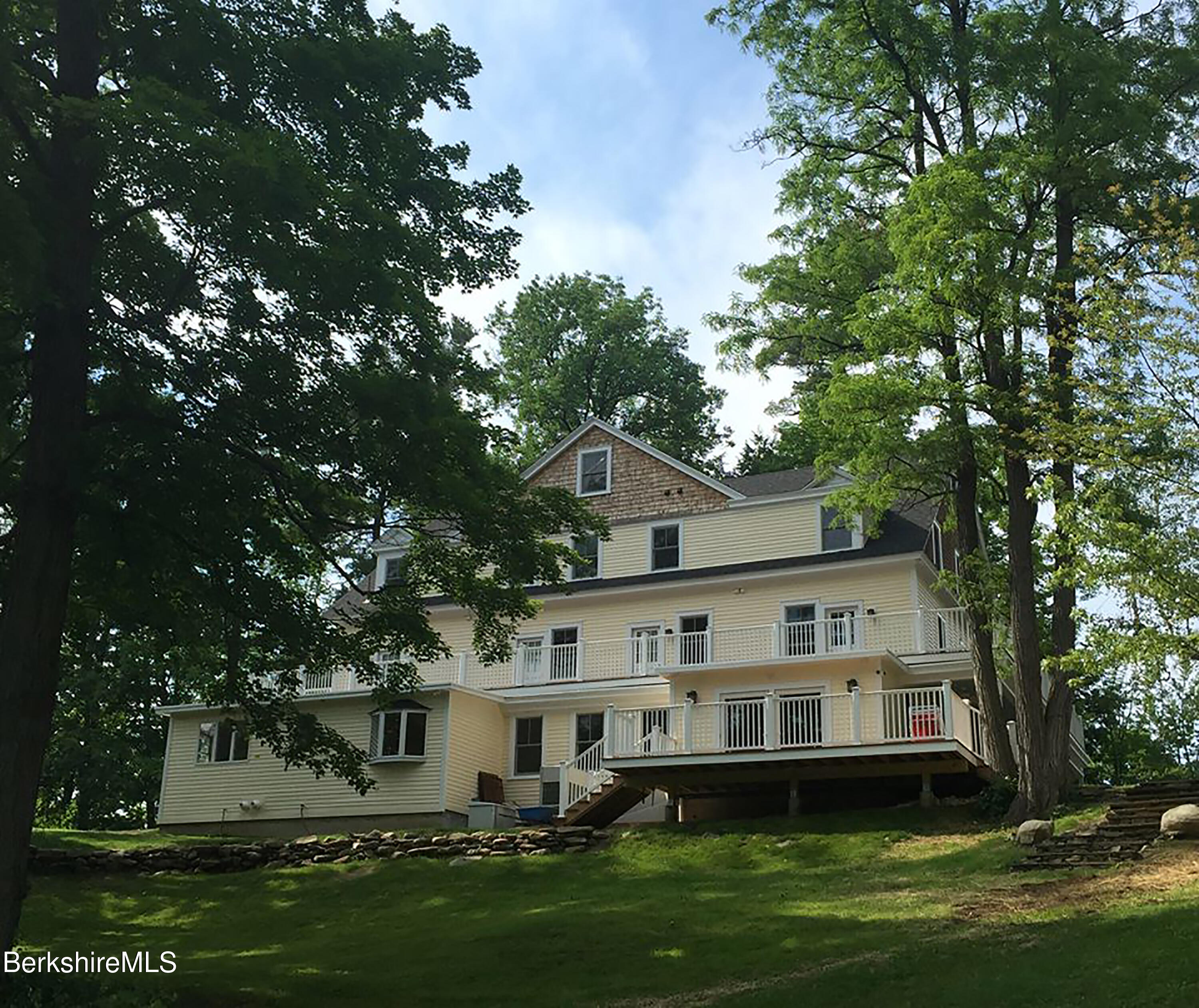 615 Laurel St, Lee, Massachusetts image 31