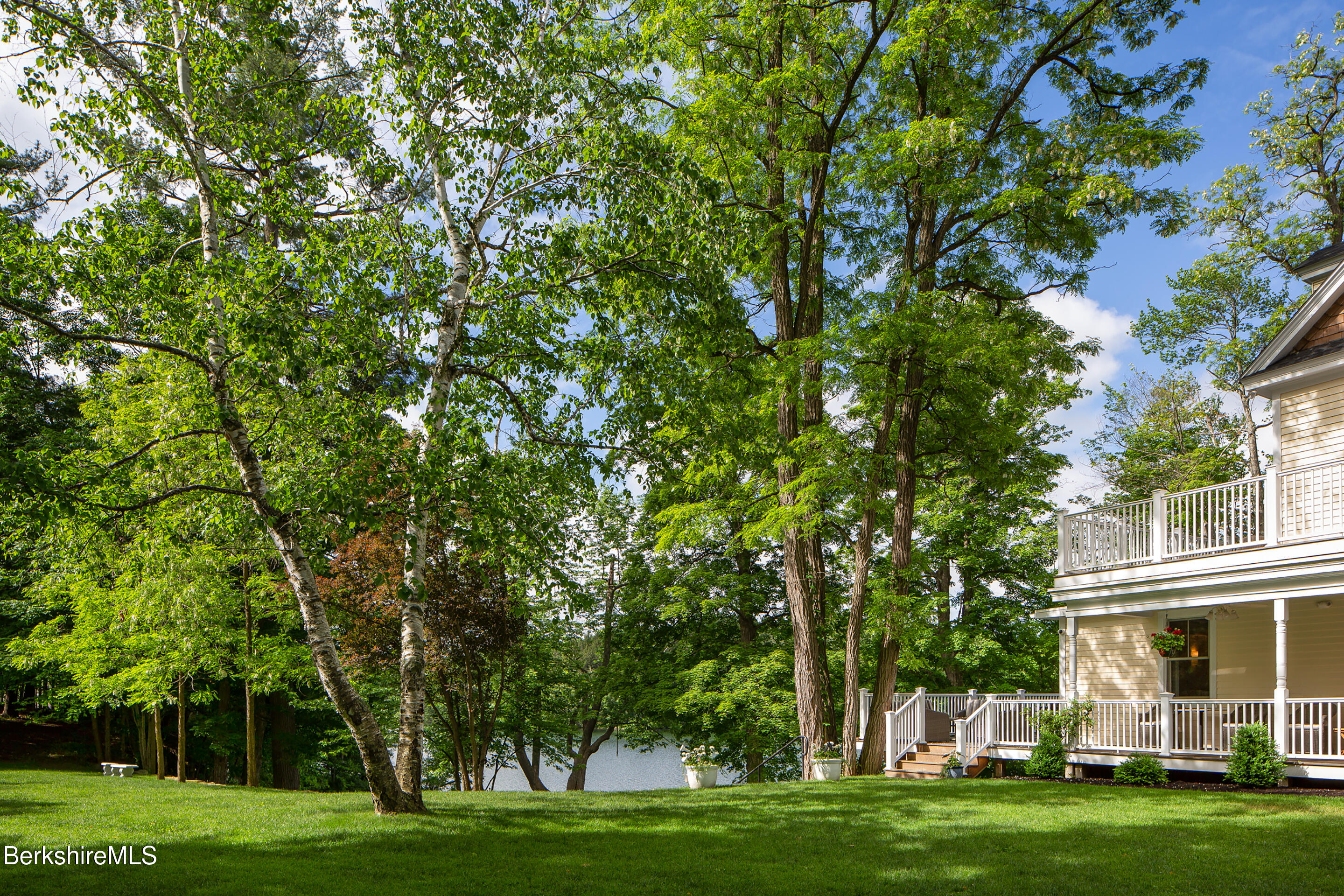 615 Laurel St, Lee, Massachusetts image 33