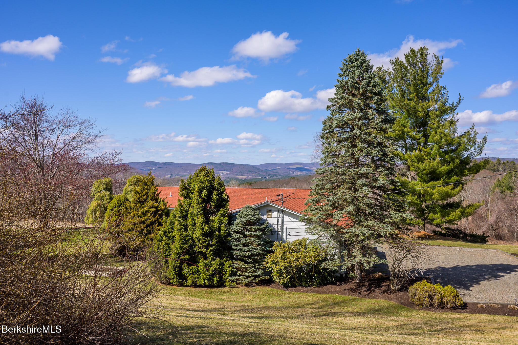 523 Breezy Hill Rd, Hillsdale, New York image 48