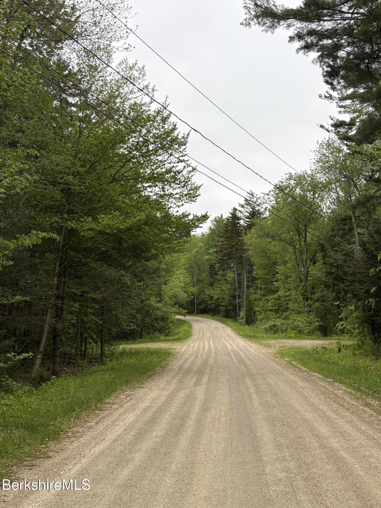 25-P Pill Dr, Becket, Massachusetts image 9