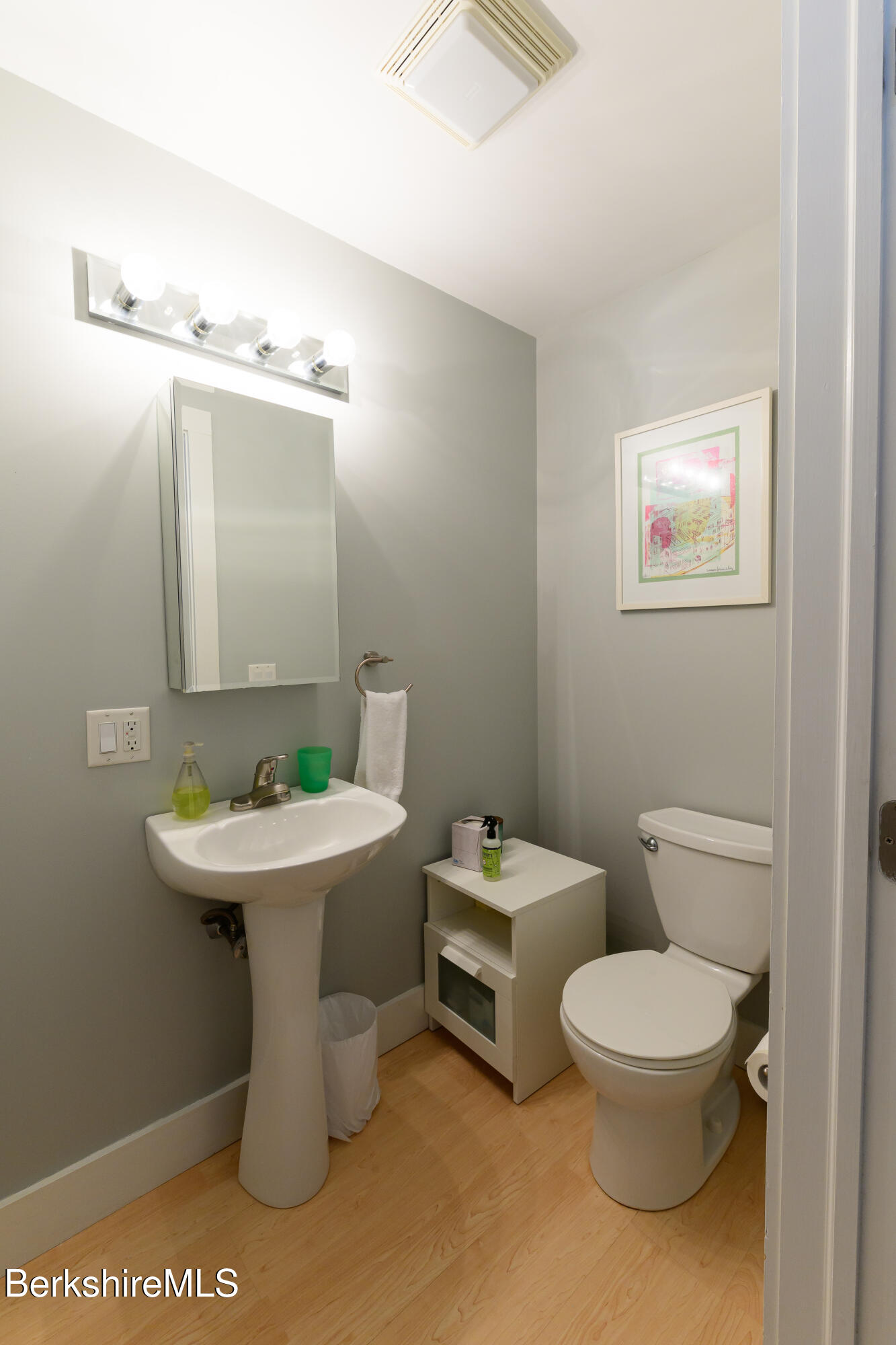 25 Taft St, North Adams, Massachusetts image 7