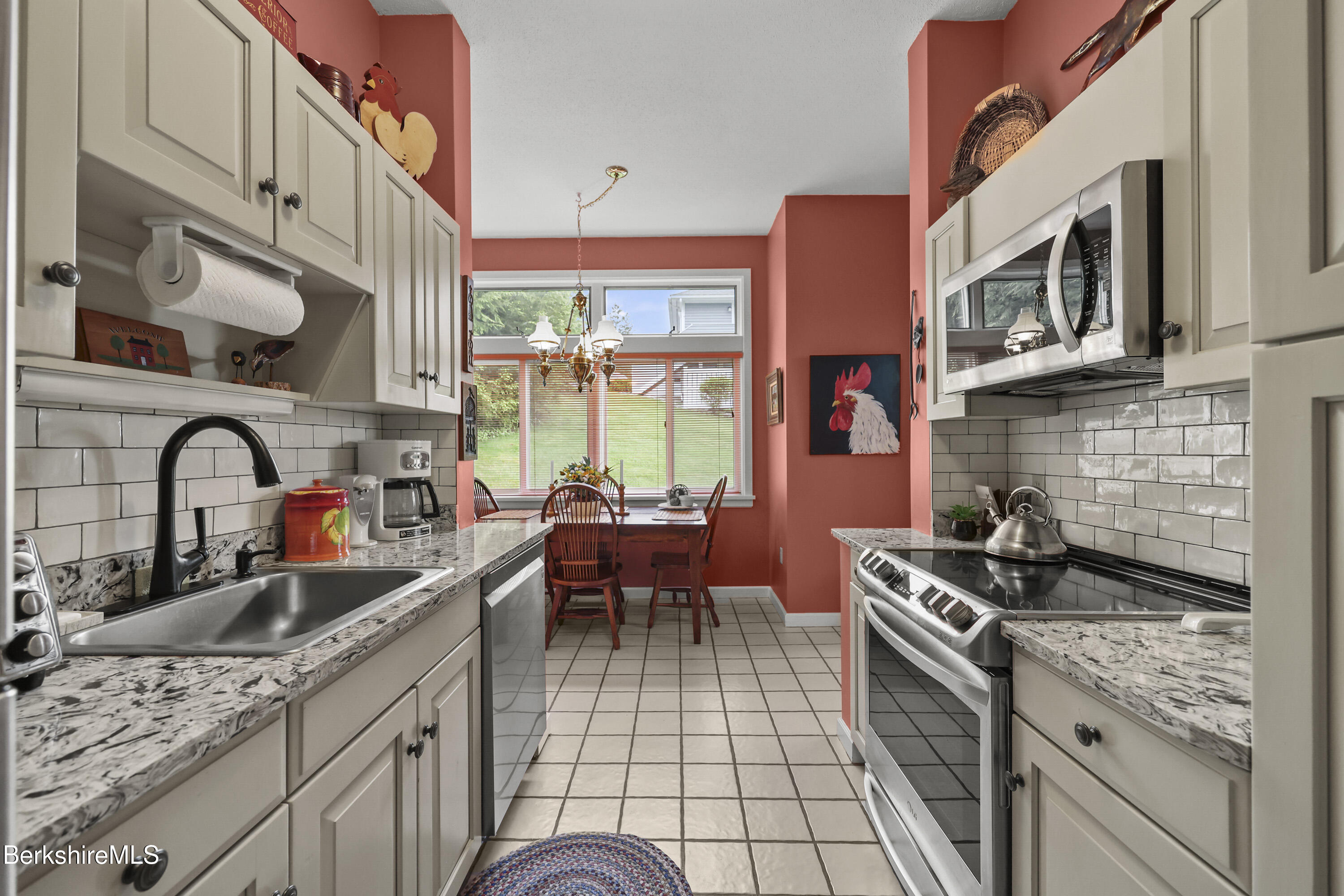 770 Summer St #3A, Lee, Massachusetts image 15