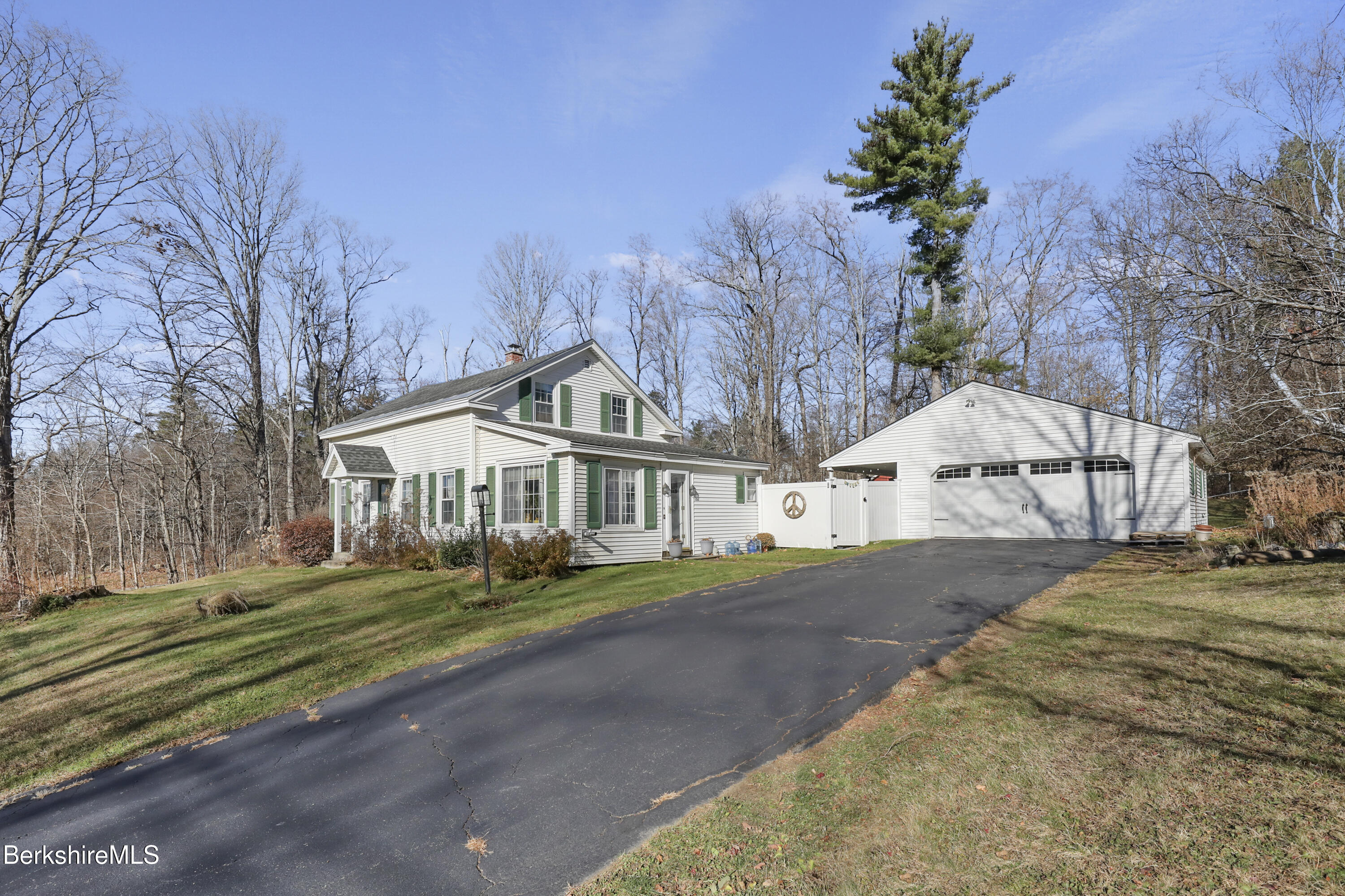 511 Old Windsor Rd, Dalton, Massachusetts image 4