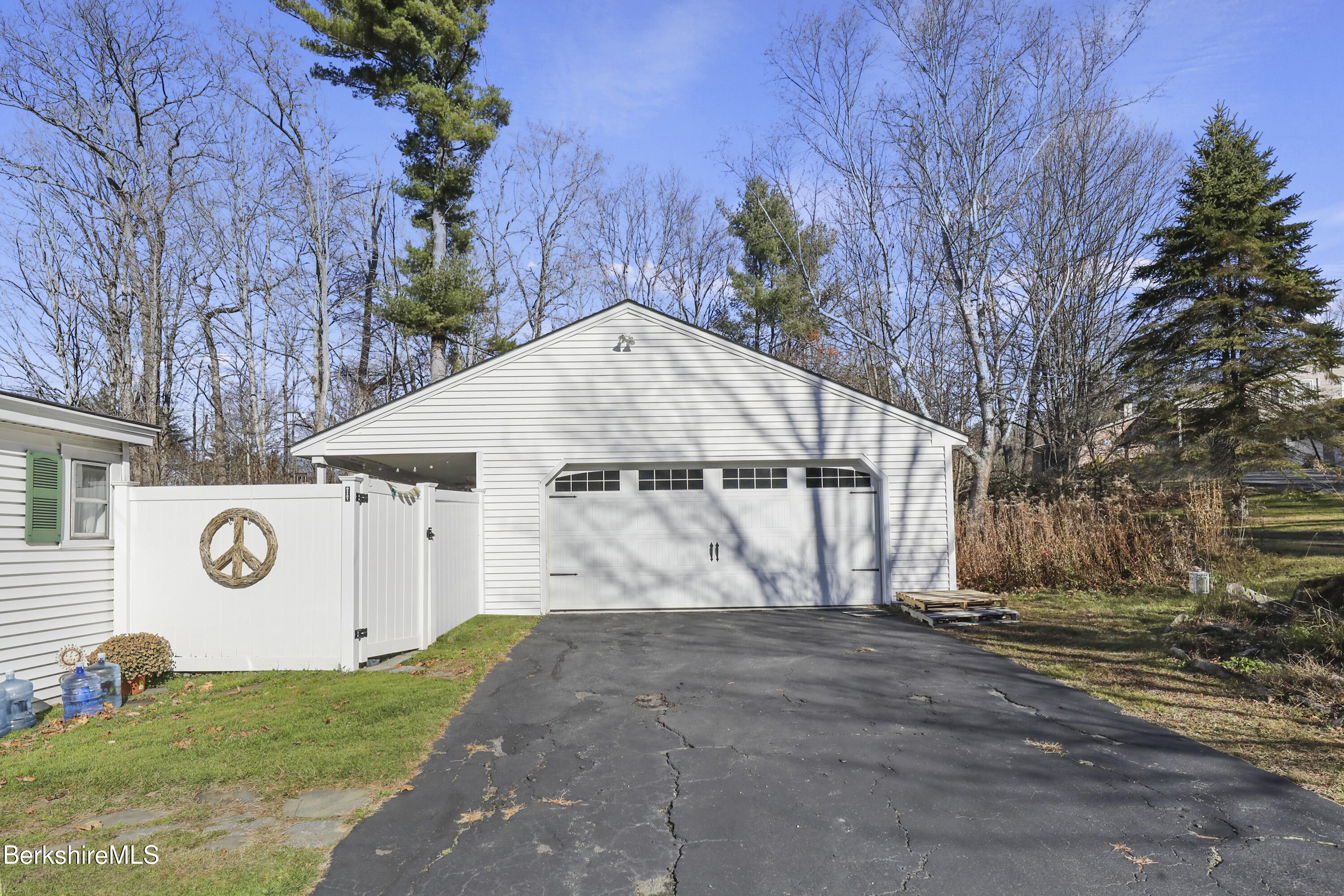 511 Old Windsor Rd, Dalton, Massachusetts image 36