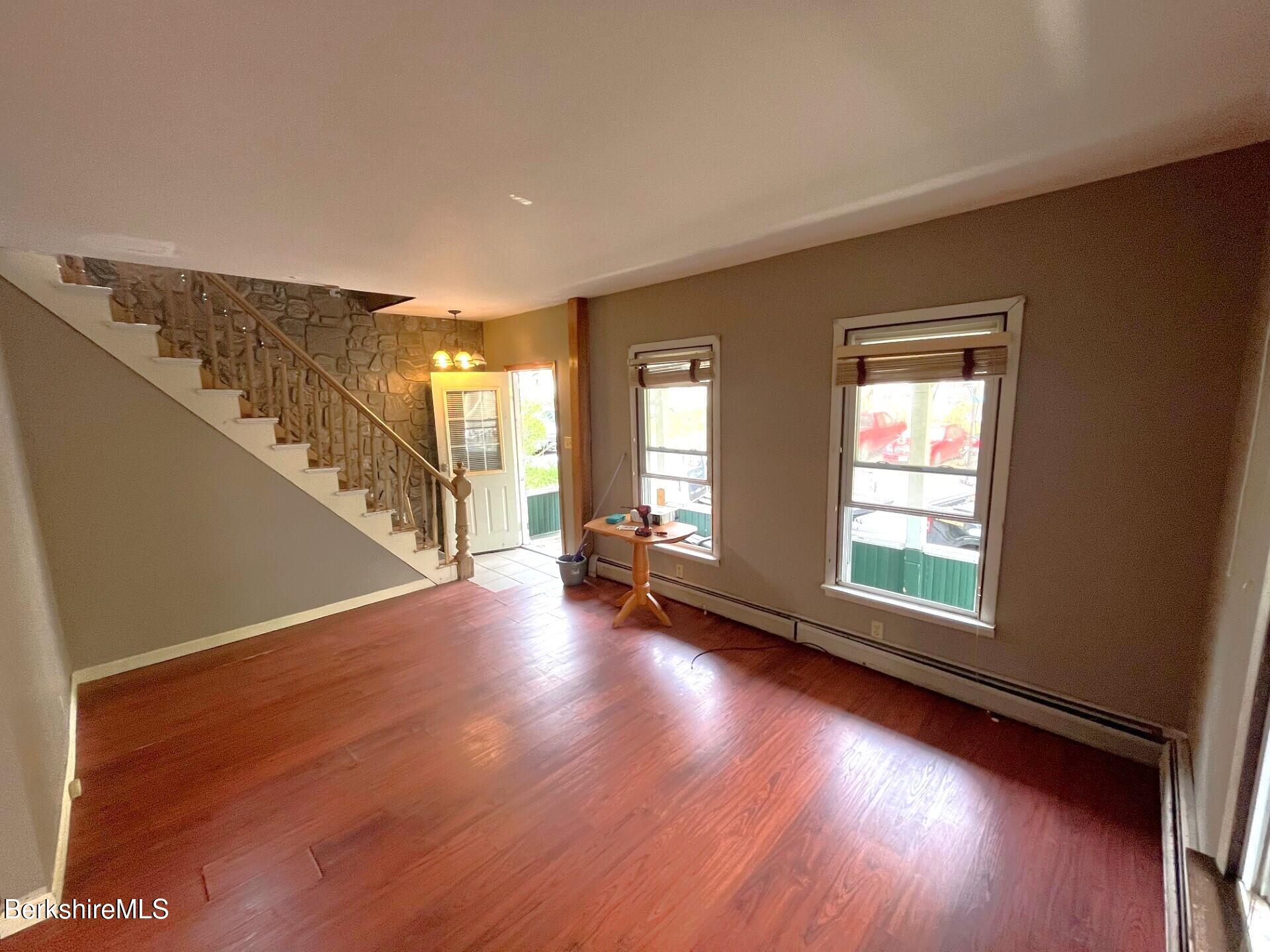 33 Brooklyn St, North Adams, Massachusetts image 3
