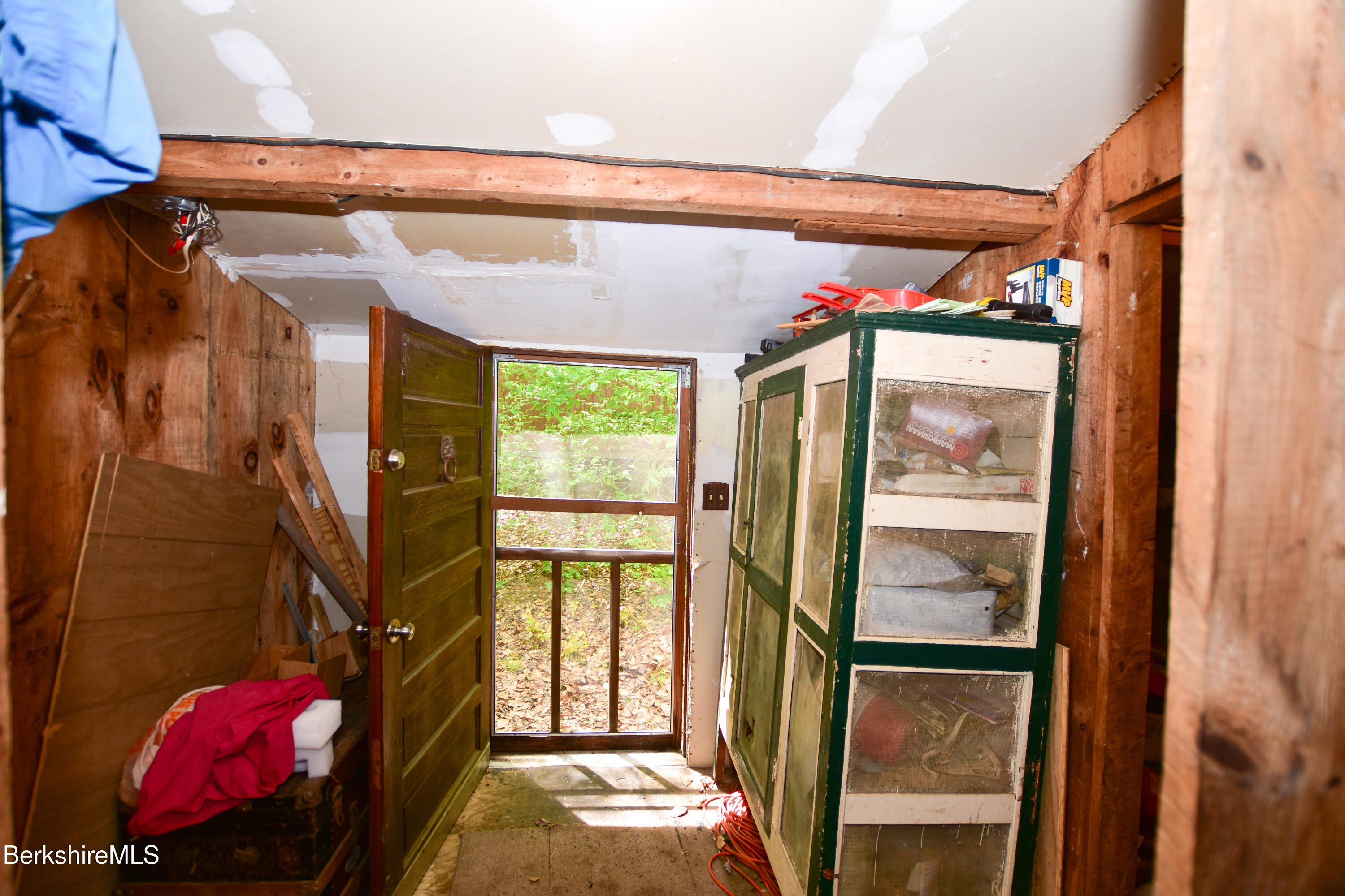 18 Osceola Dr, Becket, Massachusetts image 11