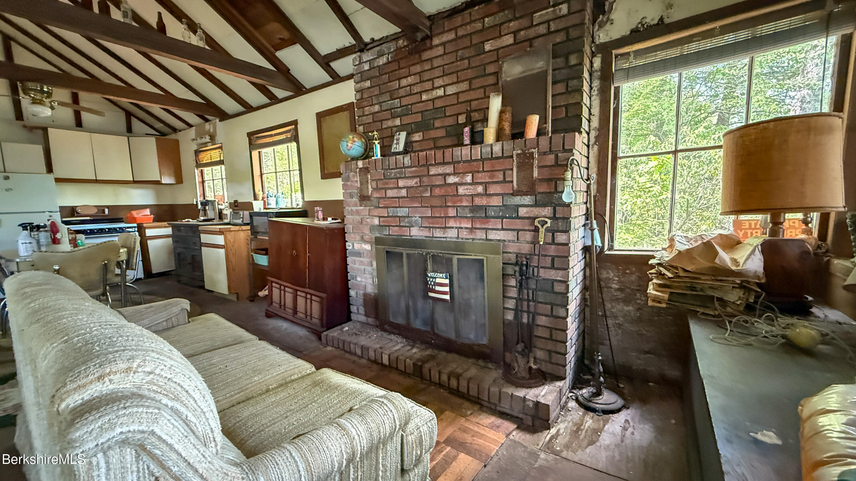 18 Osceola Dr, Becket, Massachusetts image 6