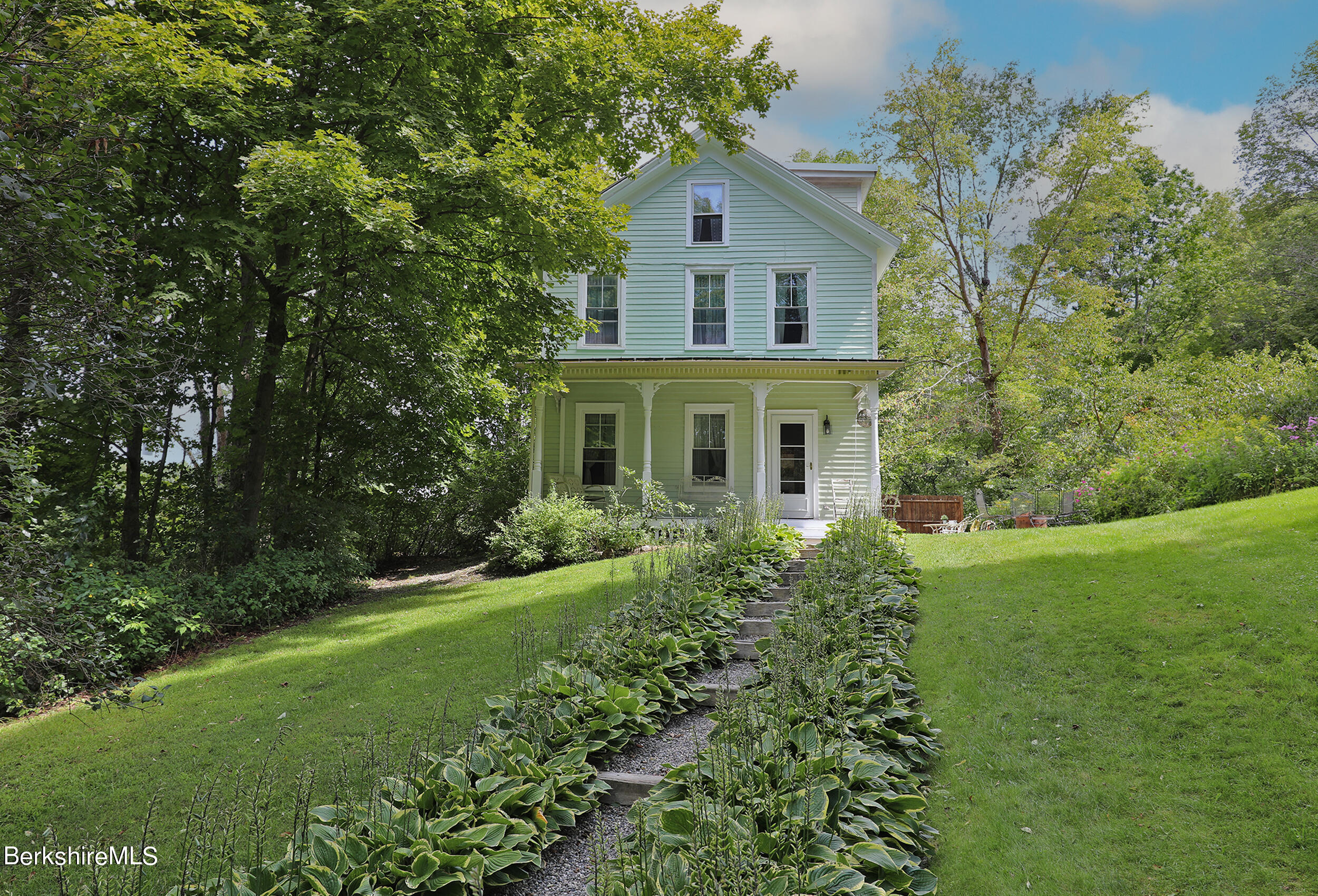 3 Van Schaack Rd, West Stockbridge, Massachusetts image 2