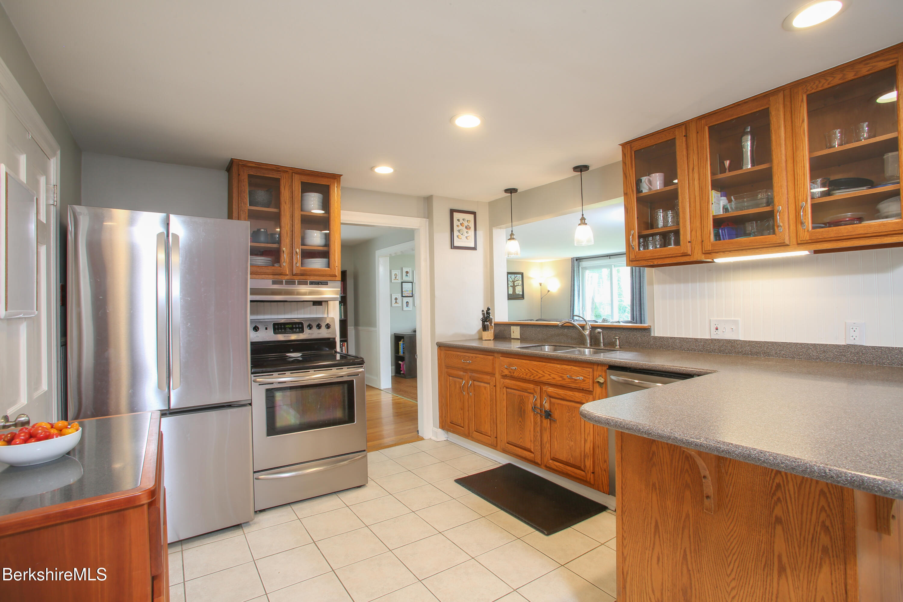 38 Ferrante Ave, Greenfield, Massachusetts image 13