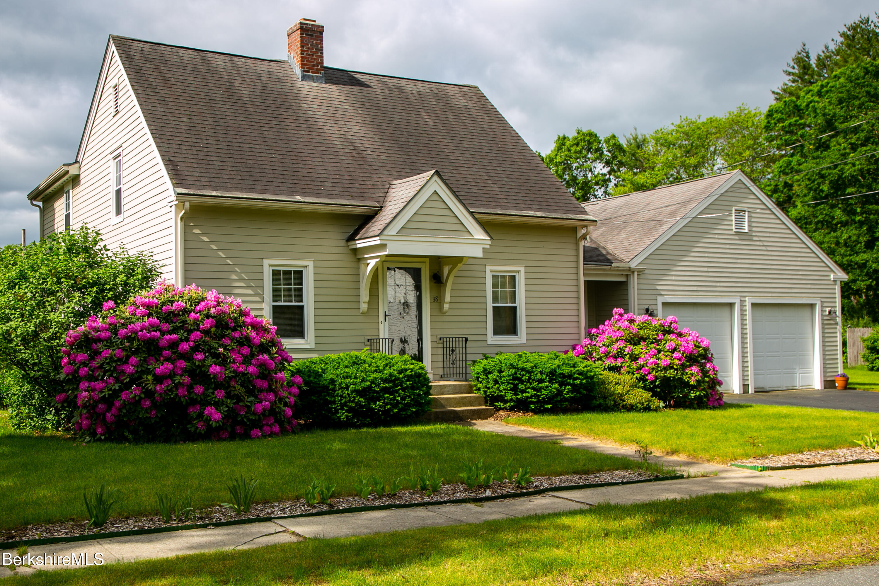 38 Ferrante Ave, Greenfield, Massachusetts image 3