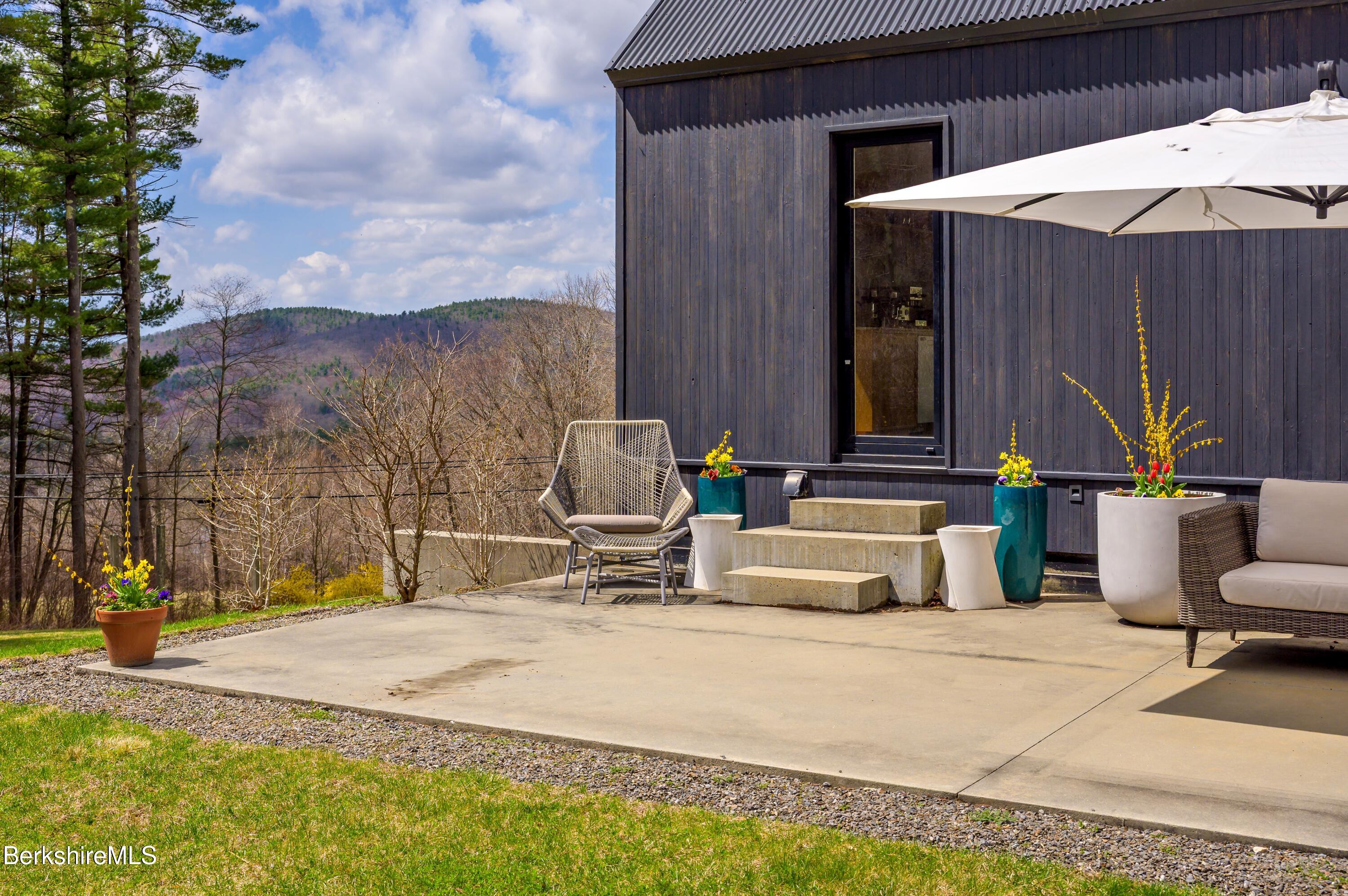 90 Overlook Dr, Hillsdale, New York image 26