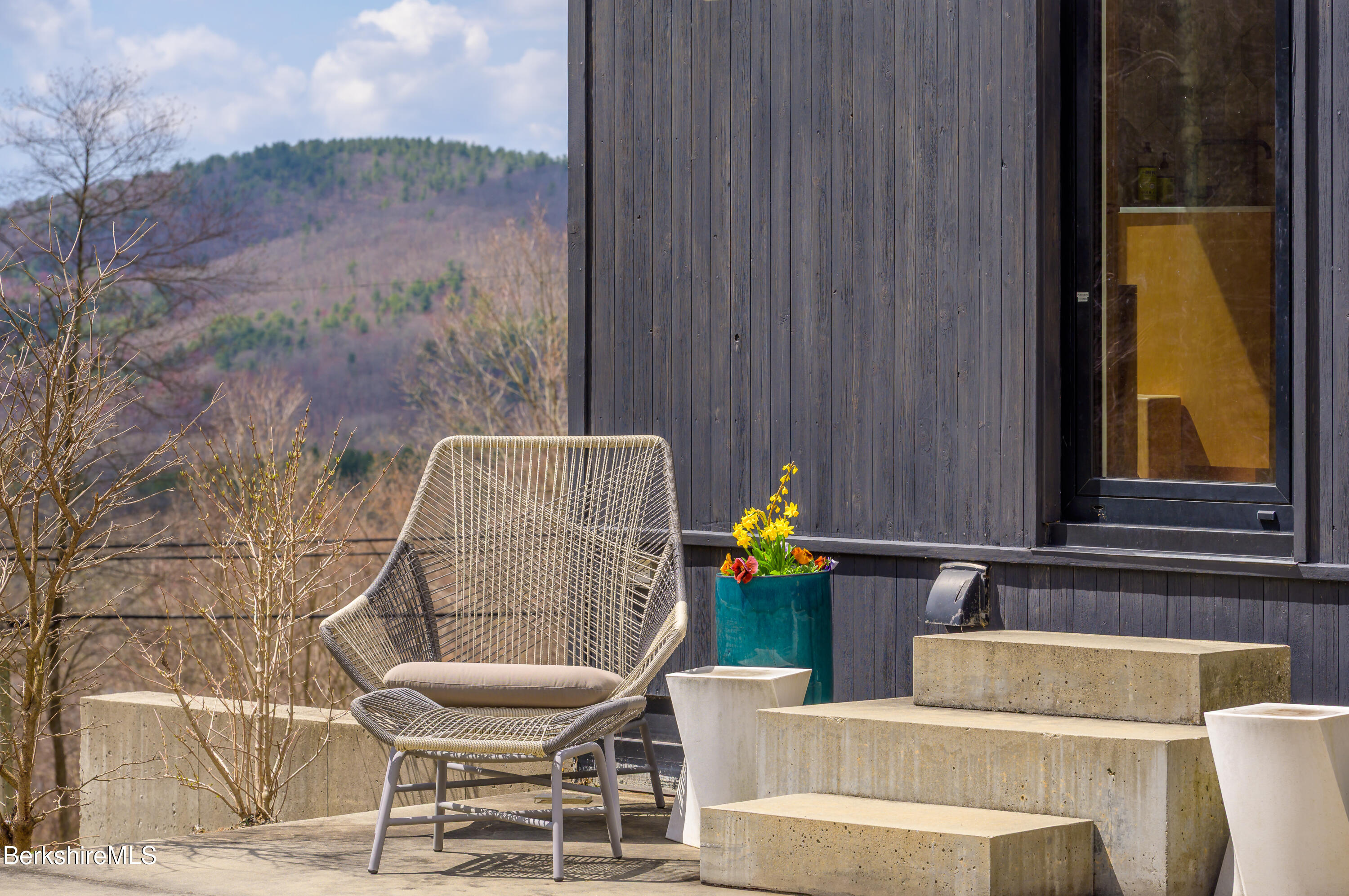 90 Overlook Dr, Hillsdale, New York image 25