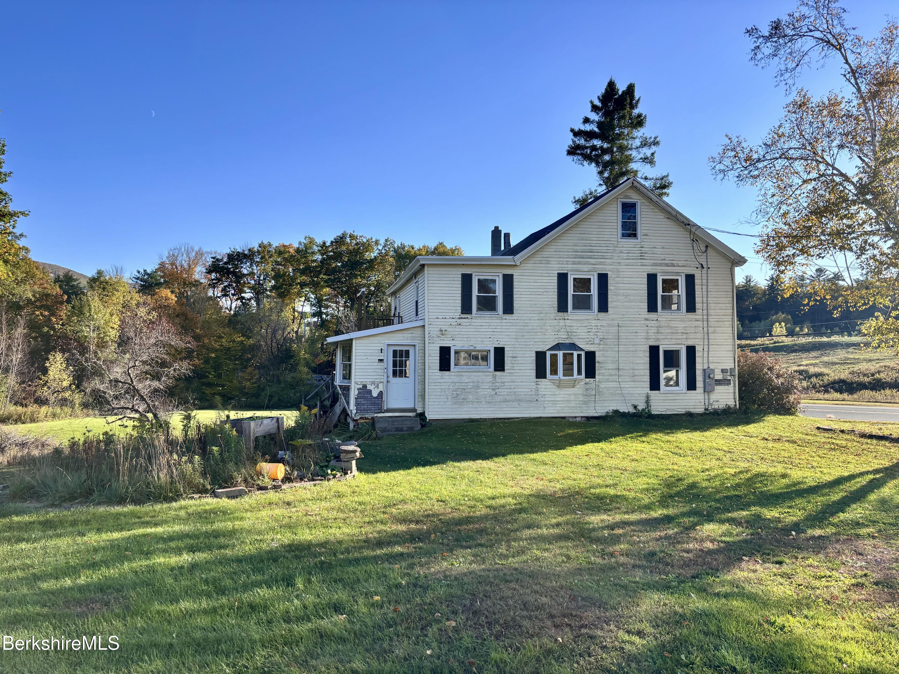 738 River Rd, Clarksburg, Massachusetts image 3