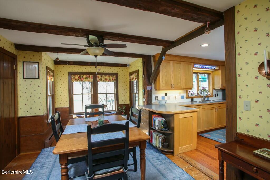 310 S River Rd, Charlemont, Massachusetts image 10