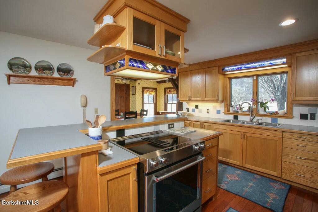 310 S River Rd, Charlemont, Massachusetts image 8
