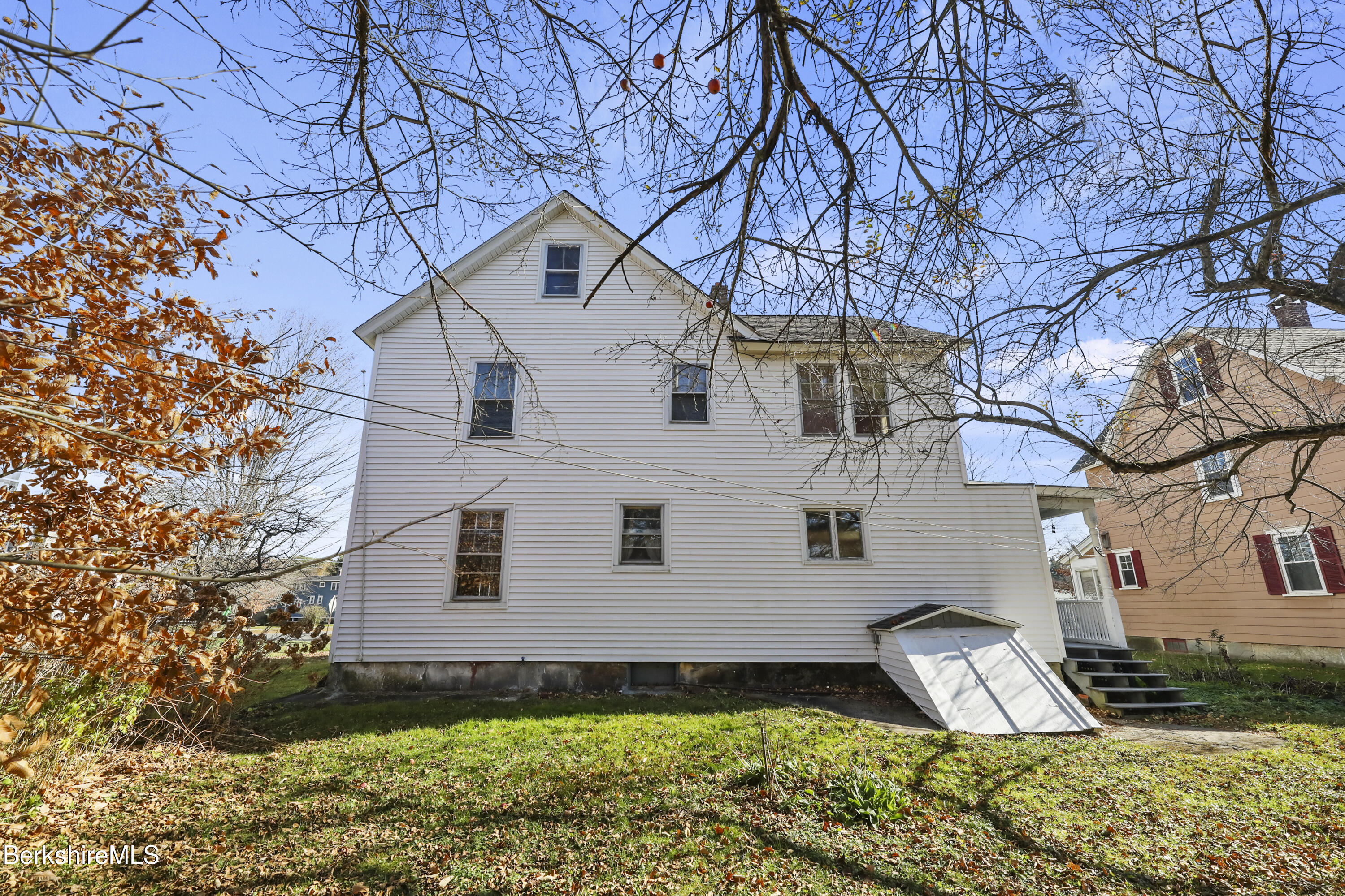 193 Curtis Ave, Dalton, Massachusetts image 38