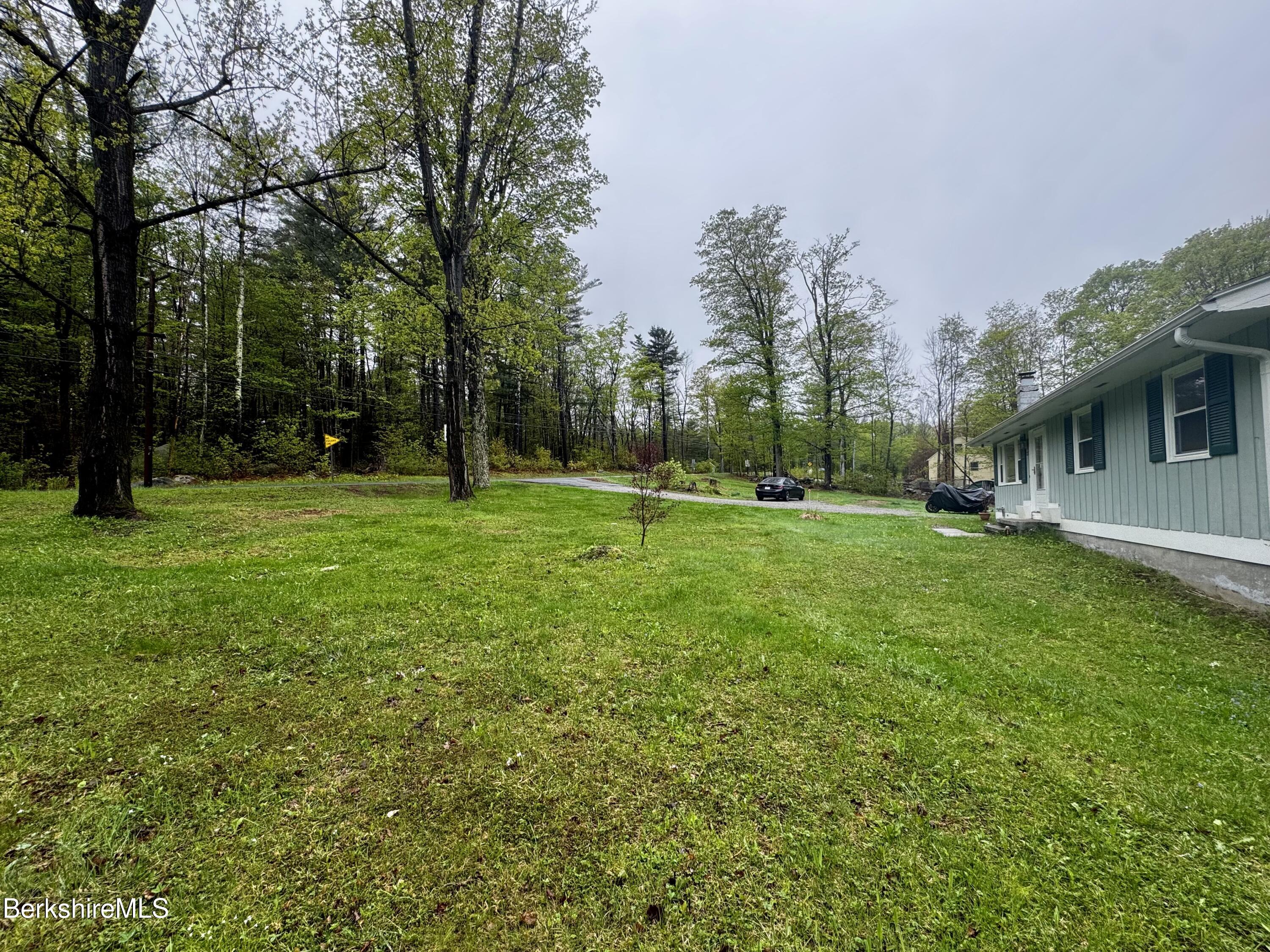 732 Main St, Becket, Massachusetts image 30