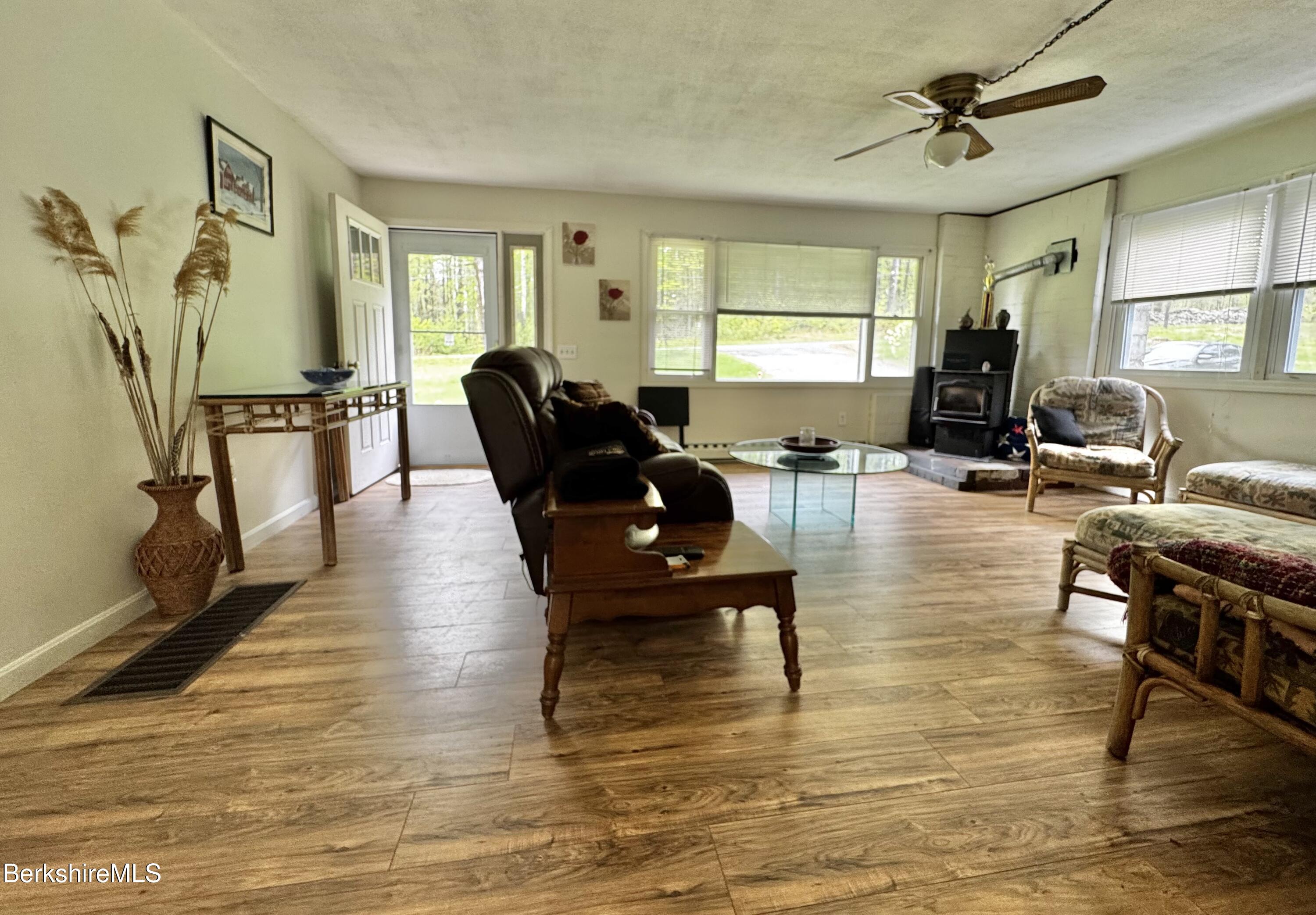 732 Main St, Becket, Massachusetts image 9
