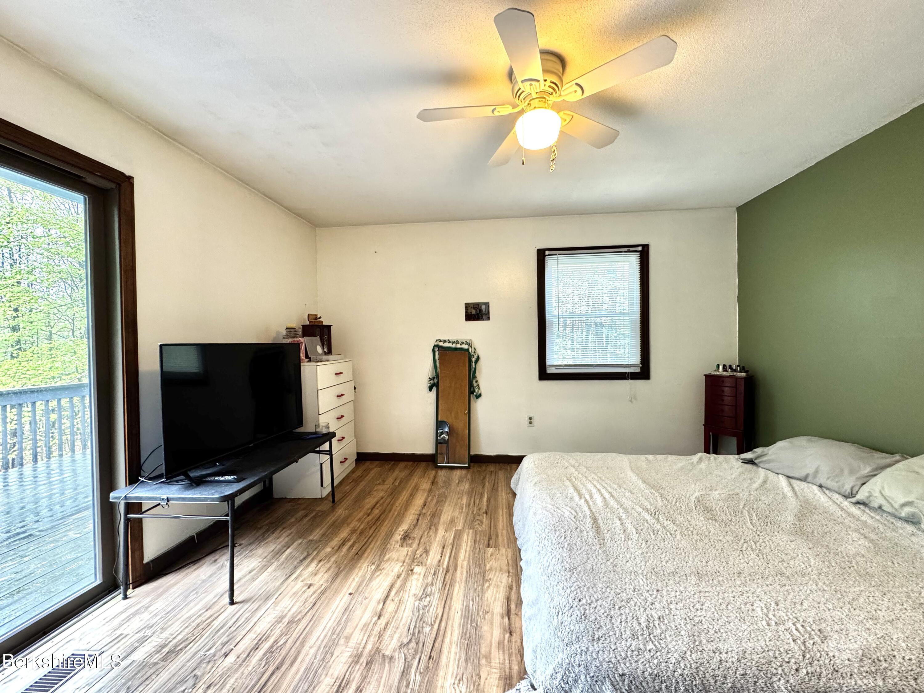 732 Main St, Becket, Massachusetts image 20